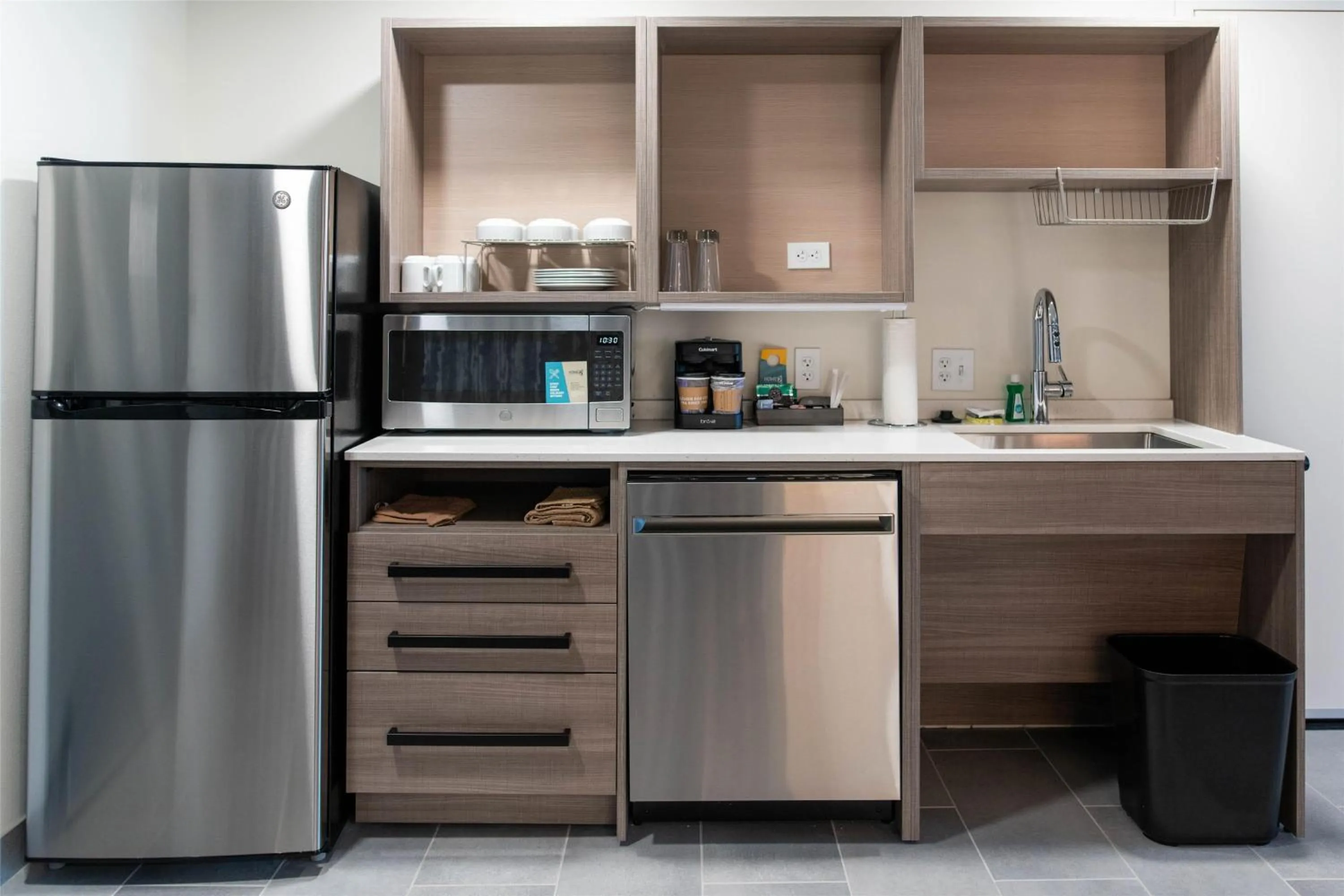 Kitchen or kitchenette in Home2 Suites By Hilton Effingham