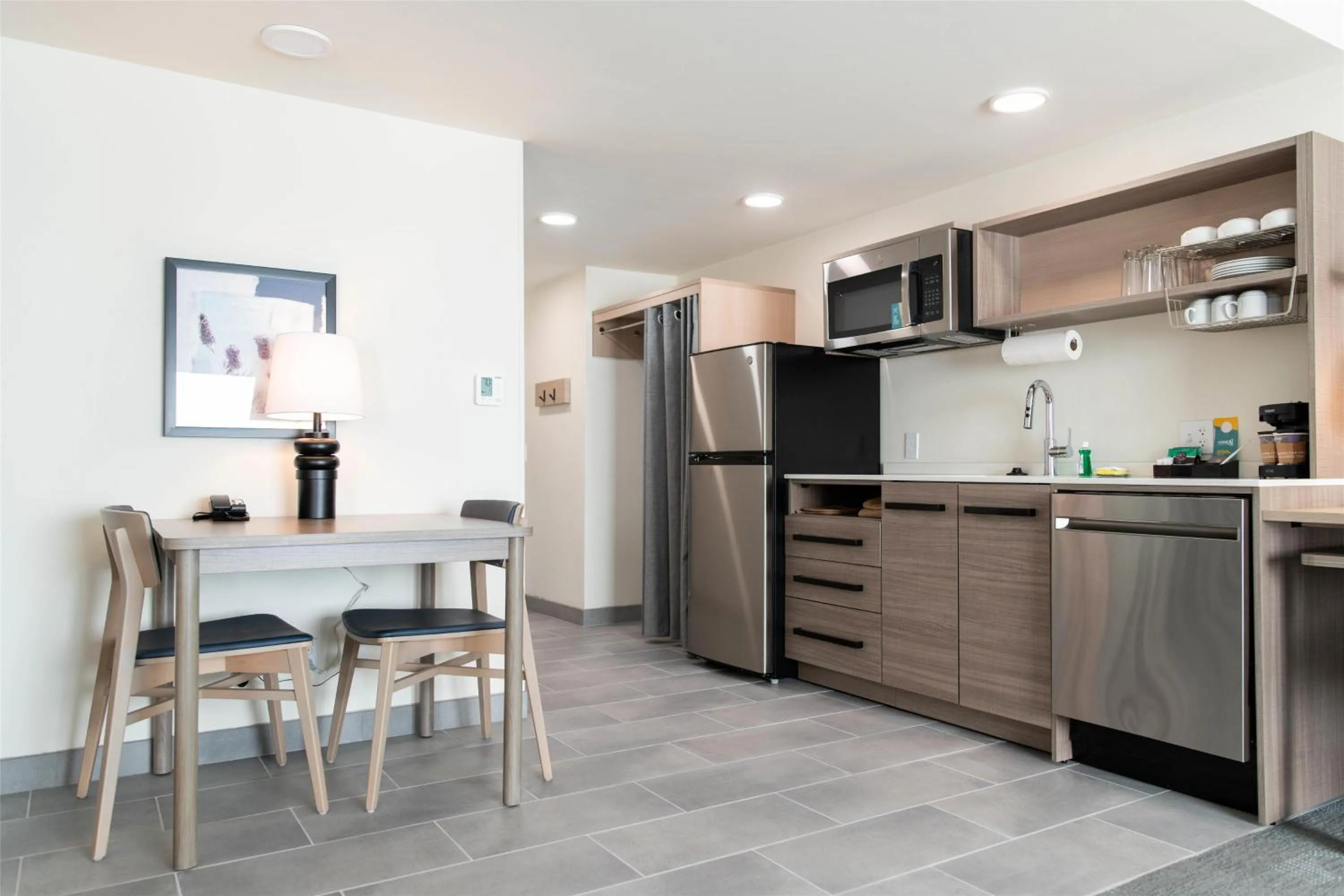 Kitchen or kitchenette in Home2 Suites By Hilton Effingham