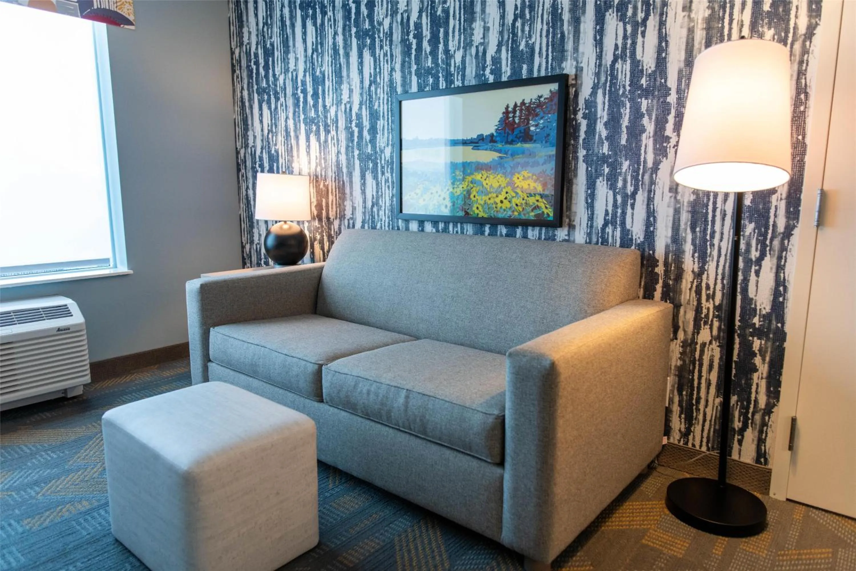 Living room in Home2 Suites By Hilton Effingham