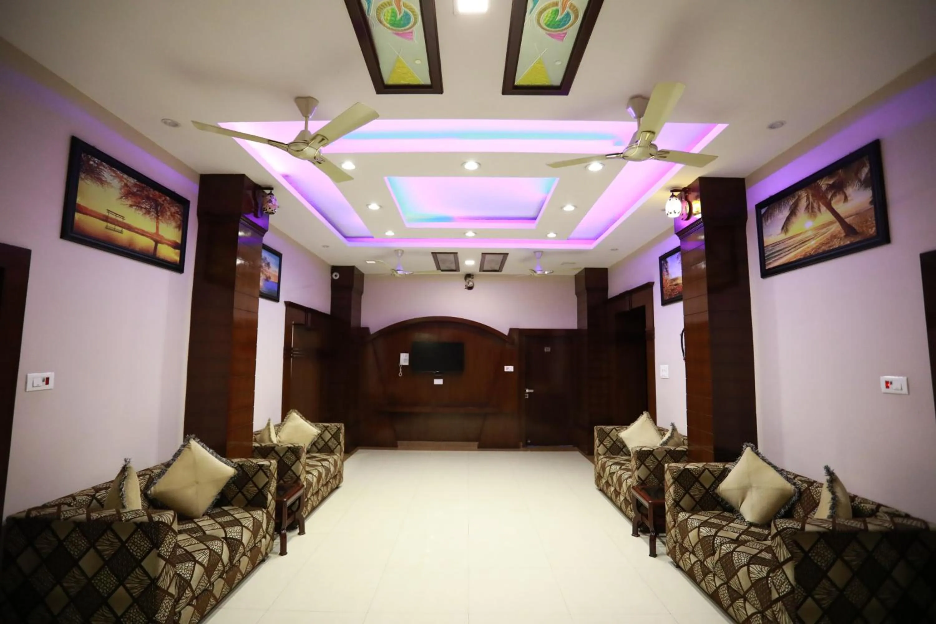 Lobby or reception in Hotel Krishna Ji