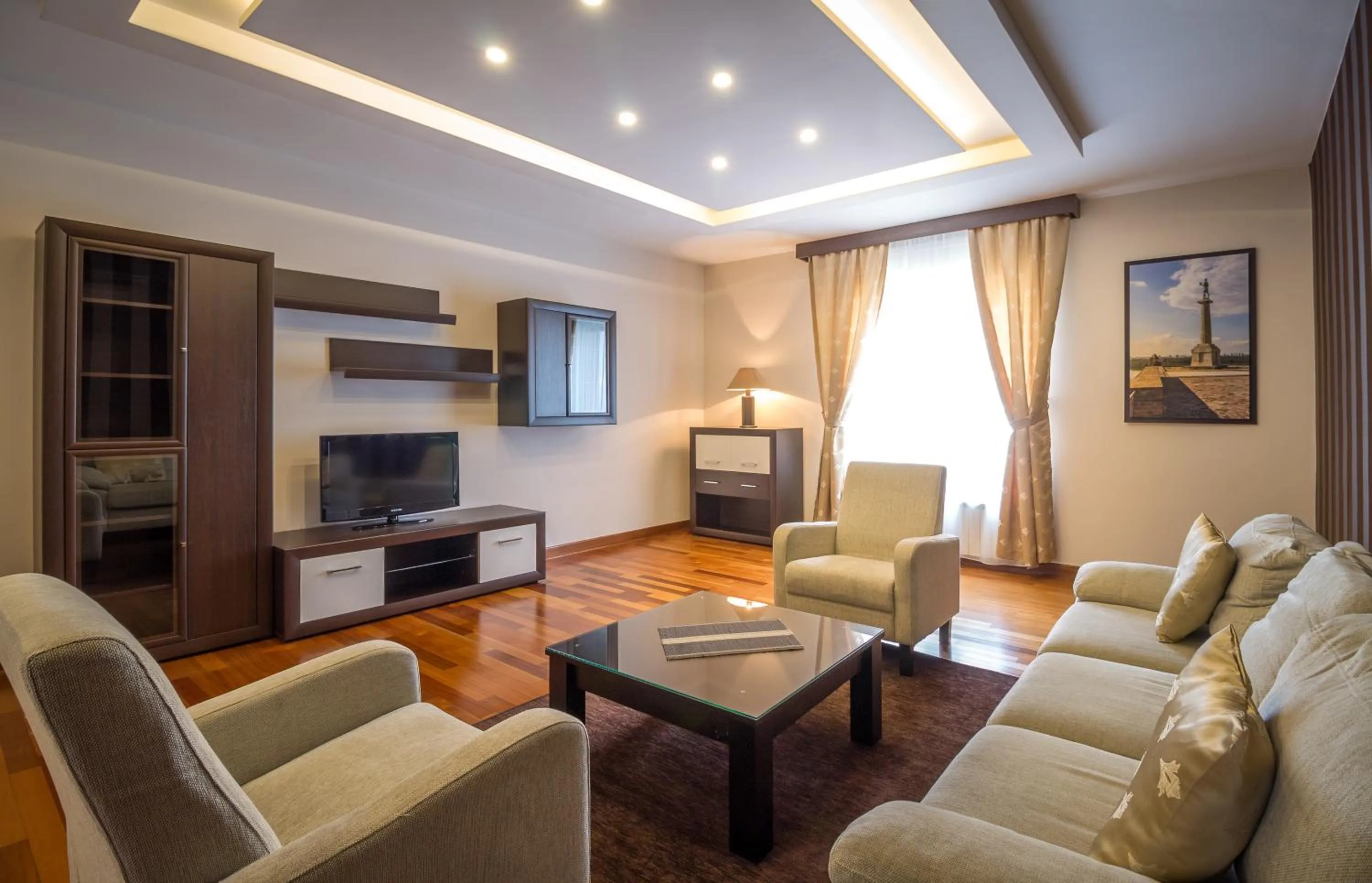 TV and multimedia in Feel Belgrade Apartments