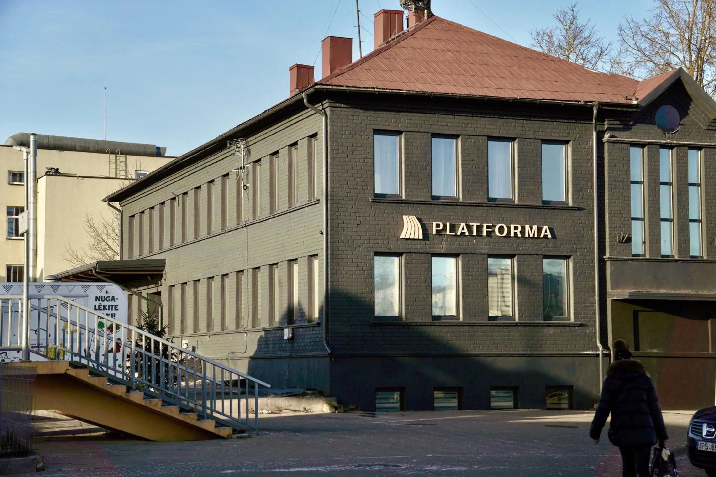 Platforma2b