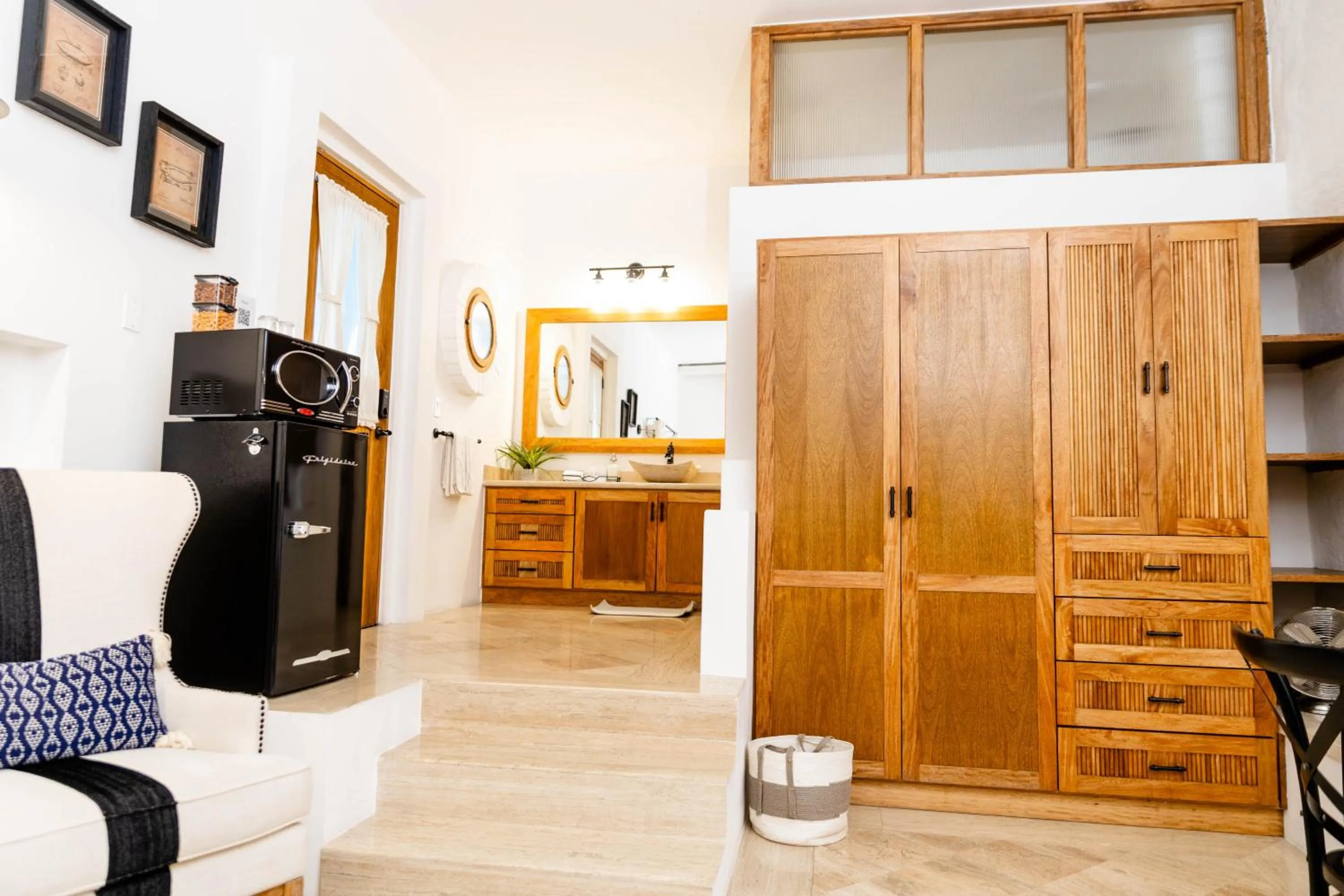 wardrobe in Casa 1880 - Adults Only