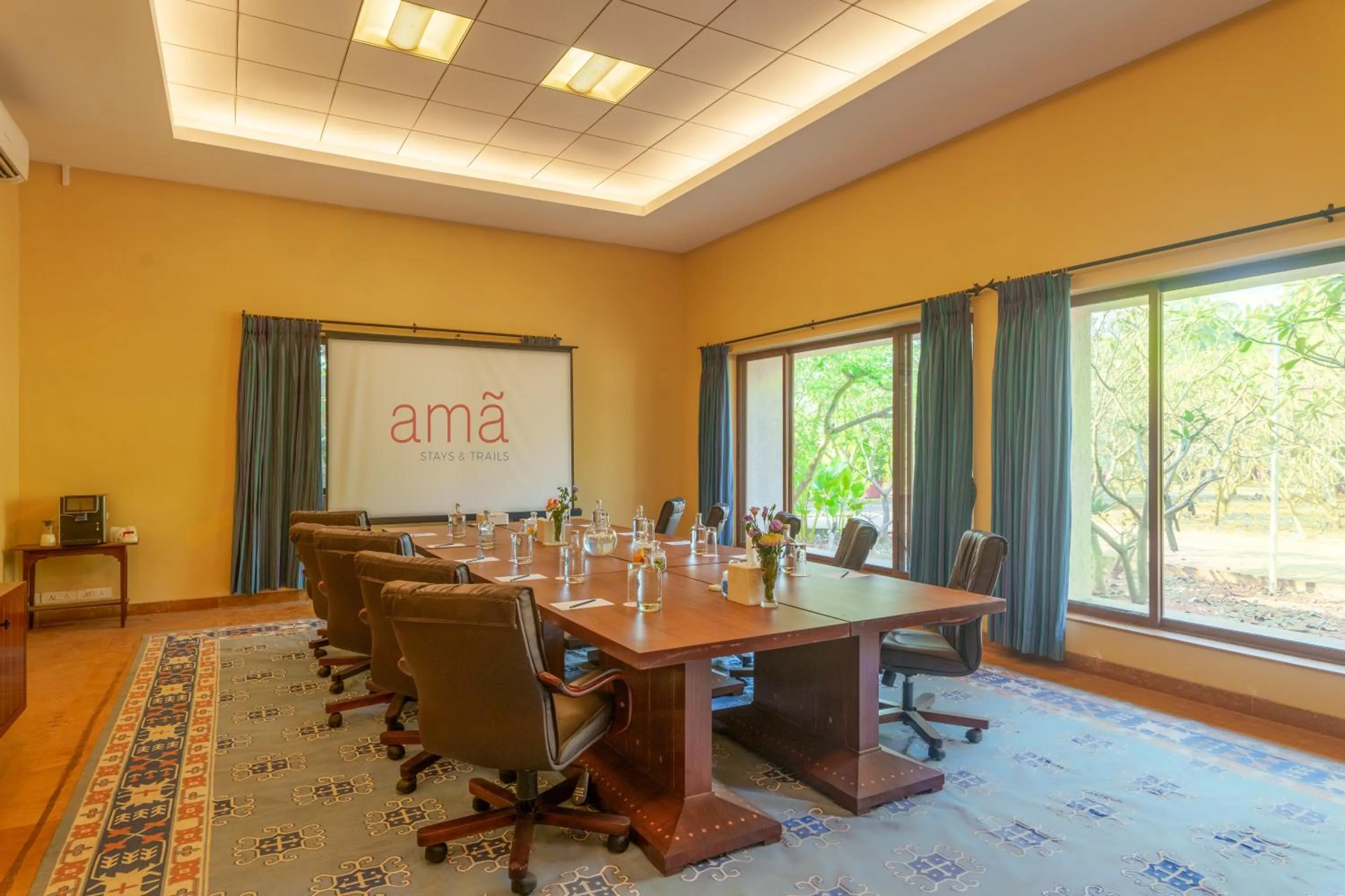 Seating area in amã Stays & Trails Kihim Courtyard, Alibag