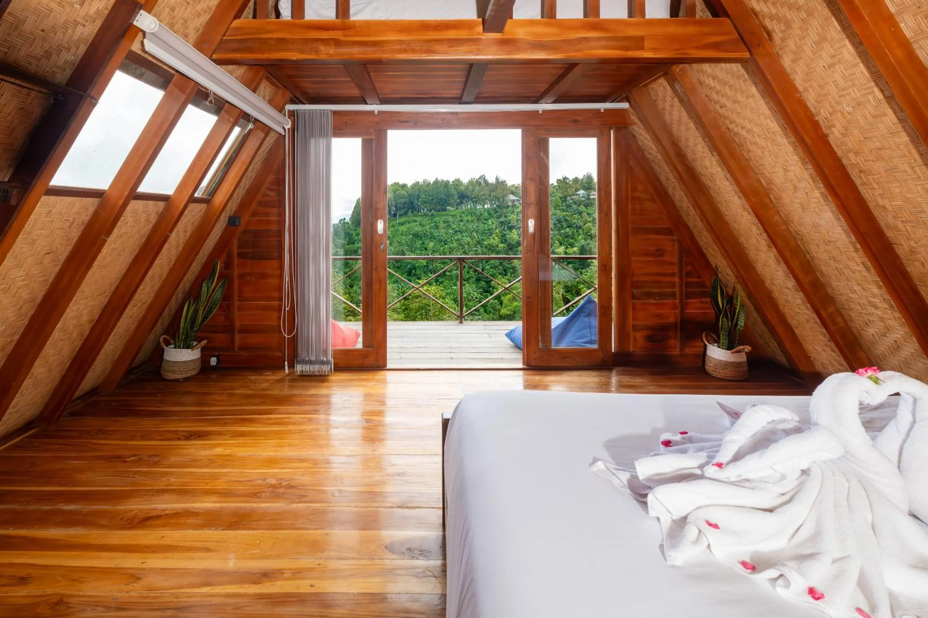 Bed in Villa Kayu Amertha