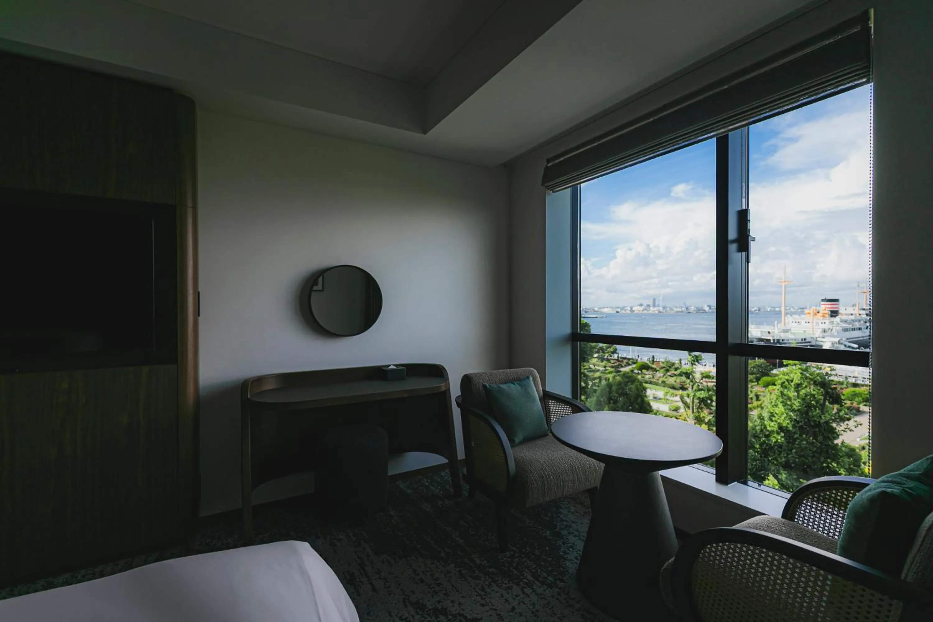 Photo of the whole room in The Gate Hotel Yokohama by Hulic