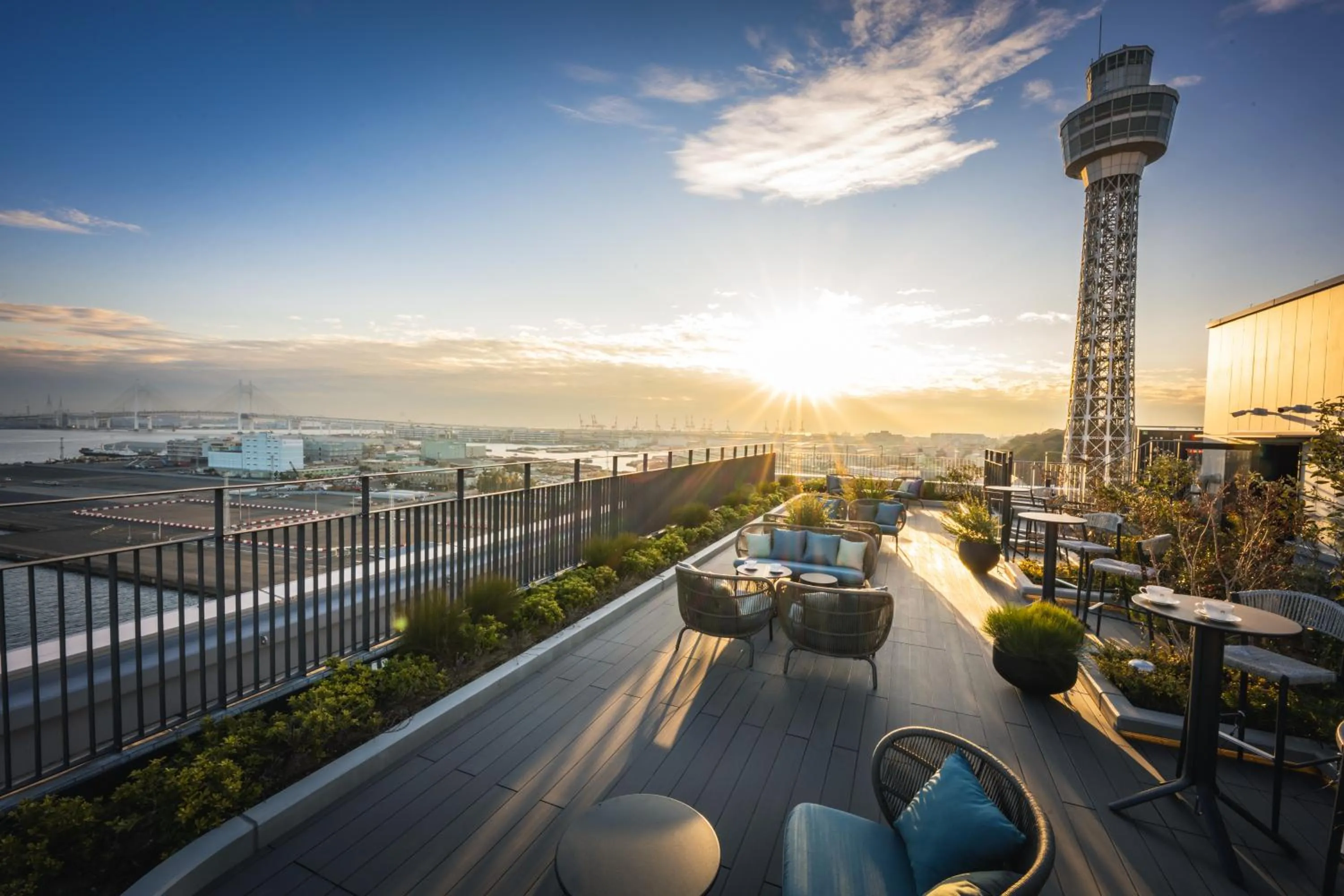 Balcony/Terrace in The Gate Hotel Yokohama by Hulic