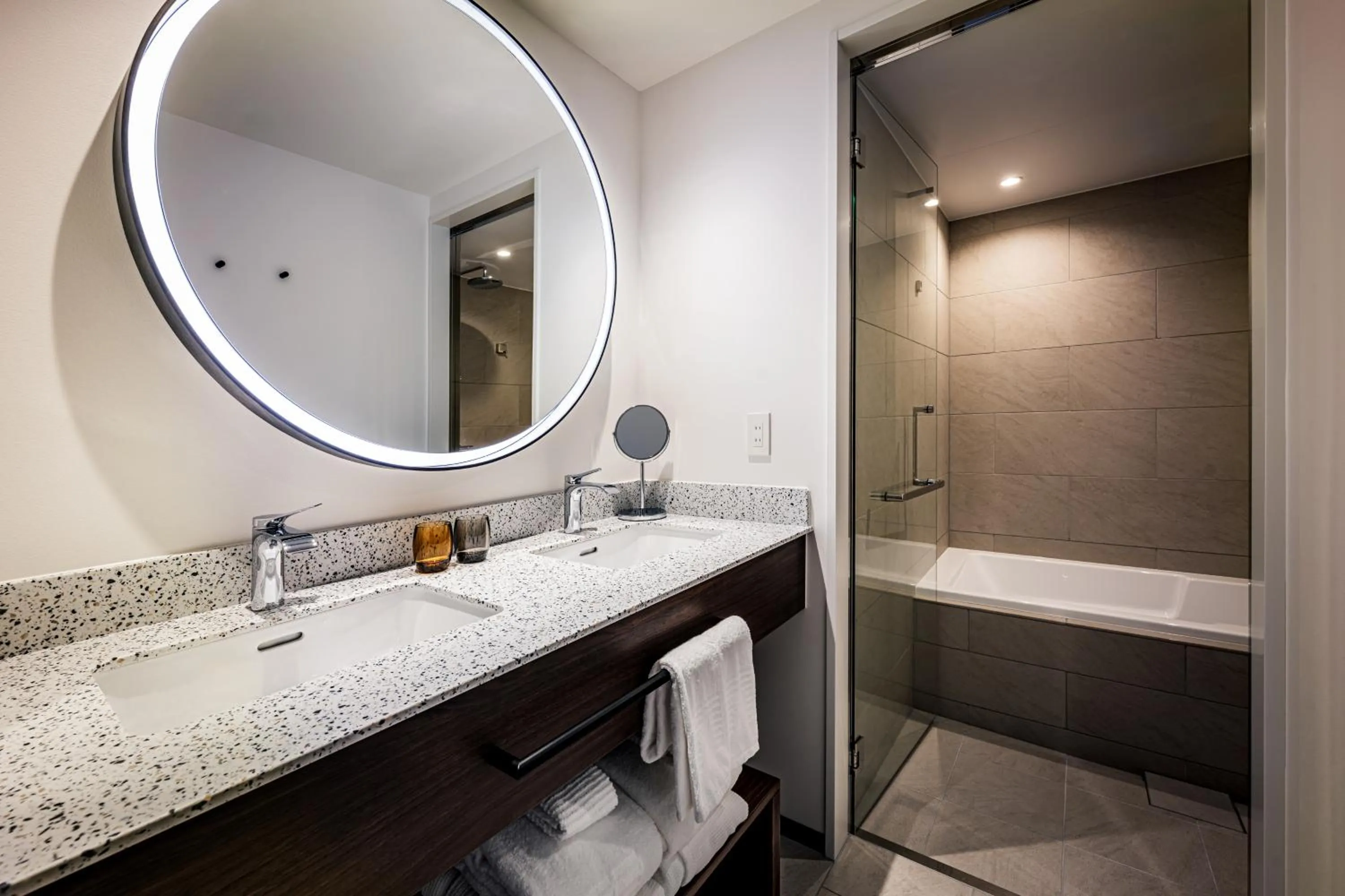 Bathroom in The Gate Hotel Yokohama by Hulic