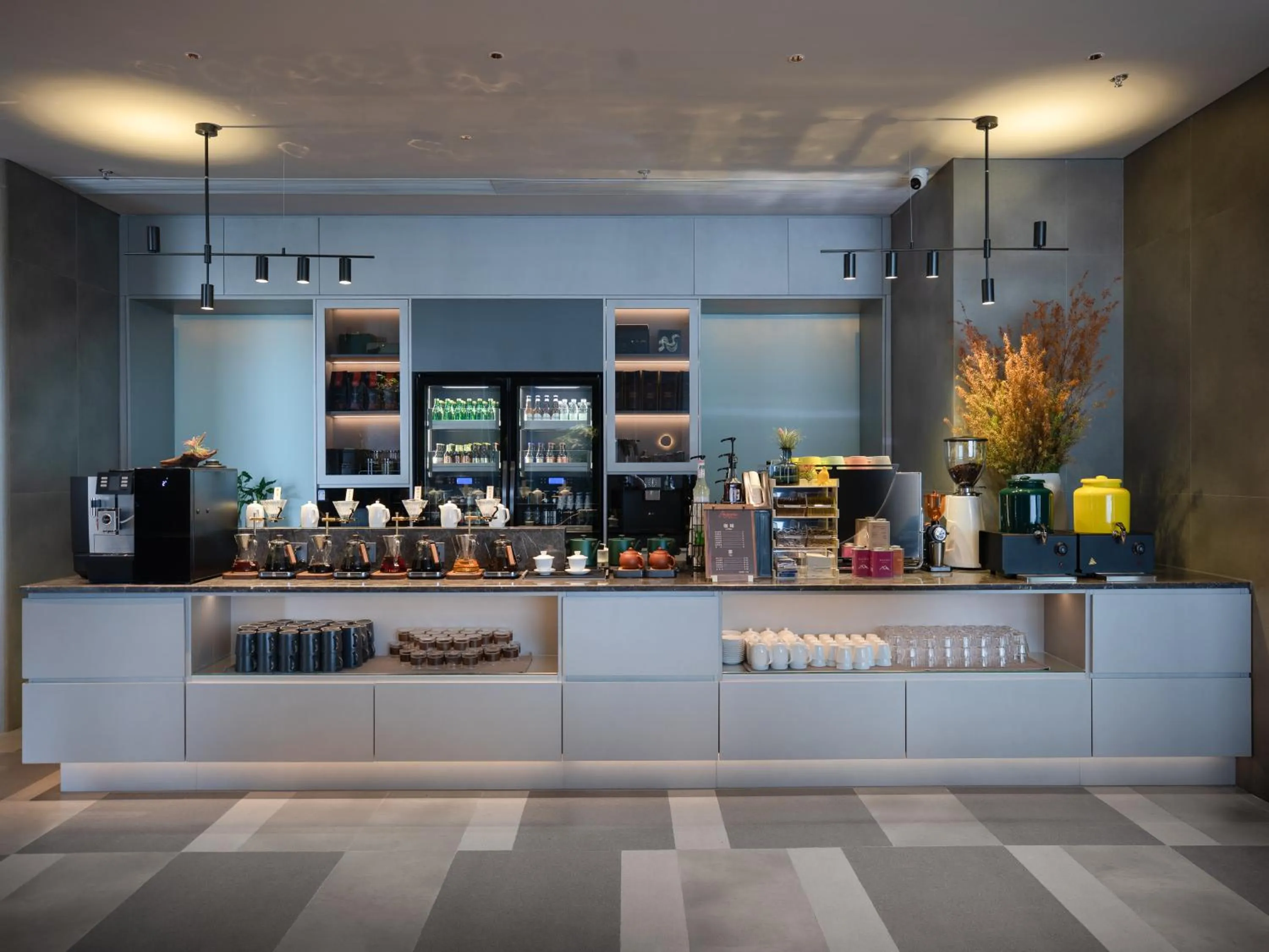 Coffee/tea facilities in Pagoda Hotel Hangzhou Zijingang