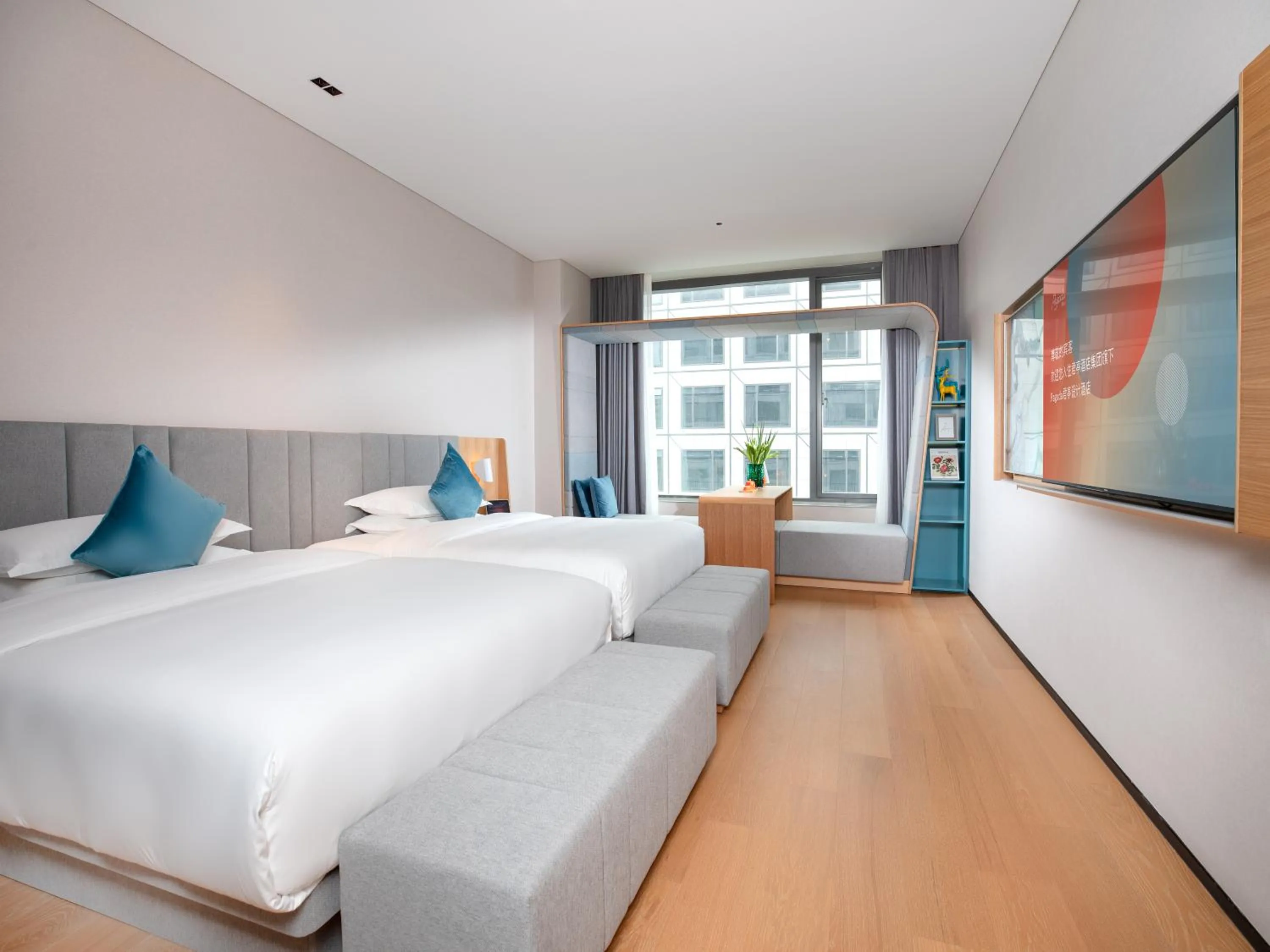 Photo of the whole room, Bed in Pagoda Hotel Hangzhou Zijingang