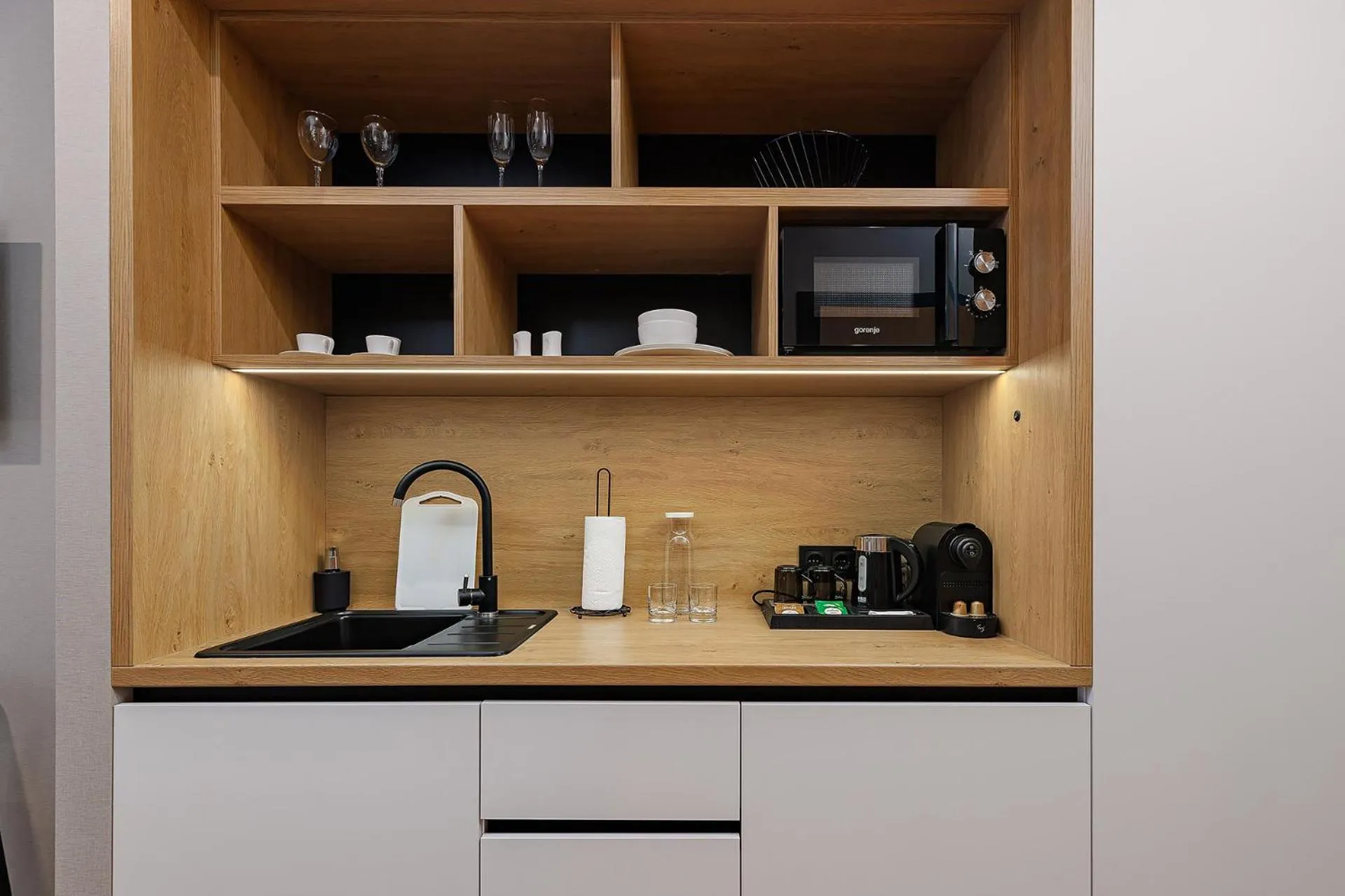 Kitchen or kitchenette in TULIP Residences Lviv