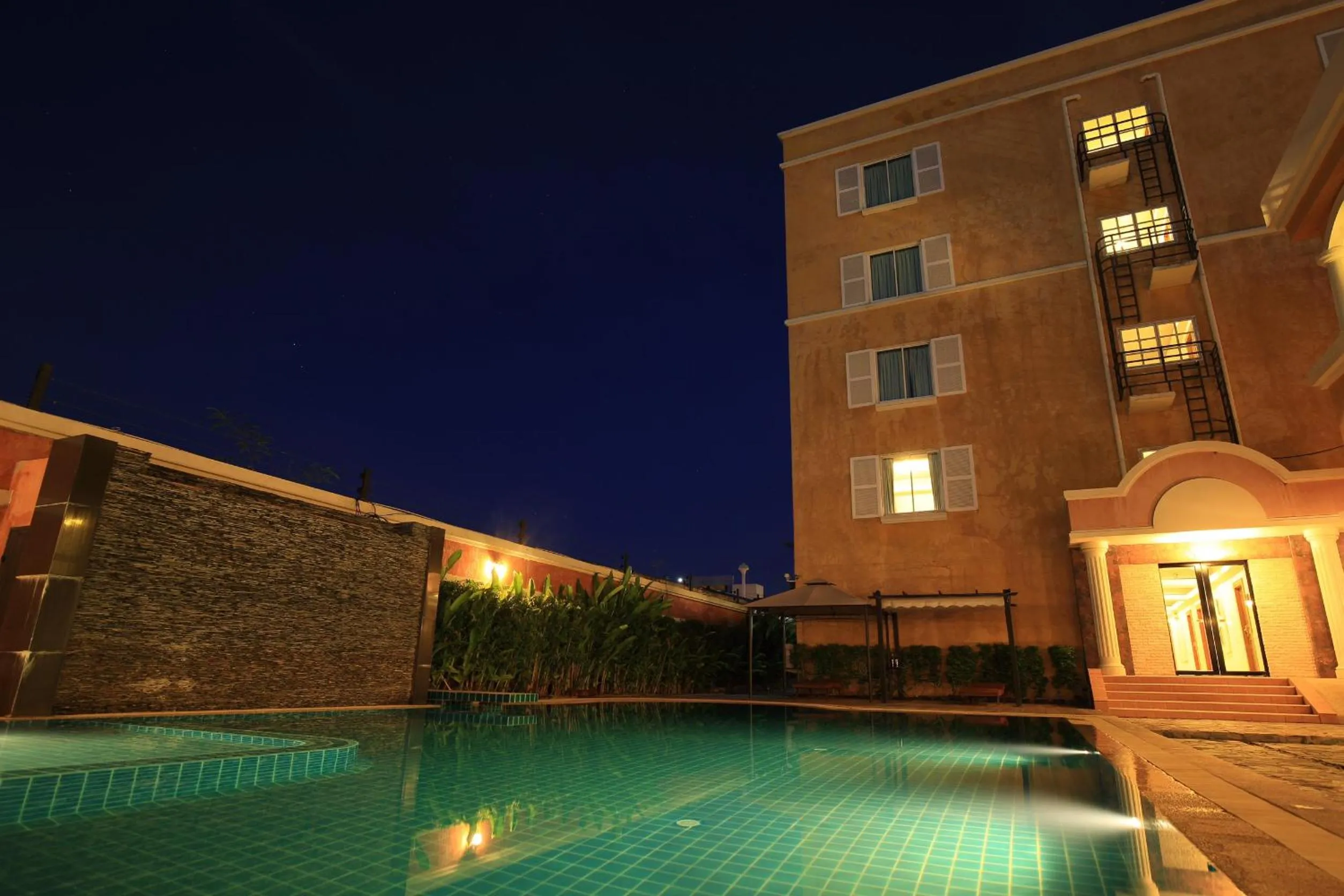 Property building in Grandsmile Wellness Resort