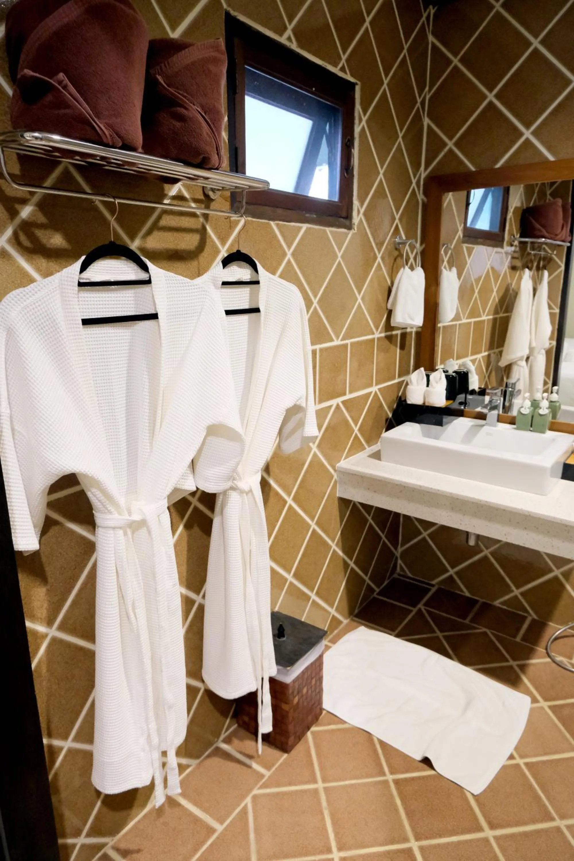 Bathroom in Vimarn Kaew Village and Resort