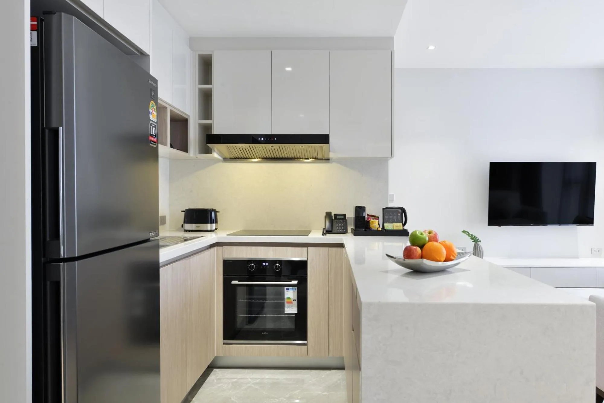 Kitchen or kitchenette in GM Estate Hotel and Executive Apartments, Bangkok Sukhumvit 20