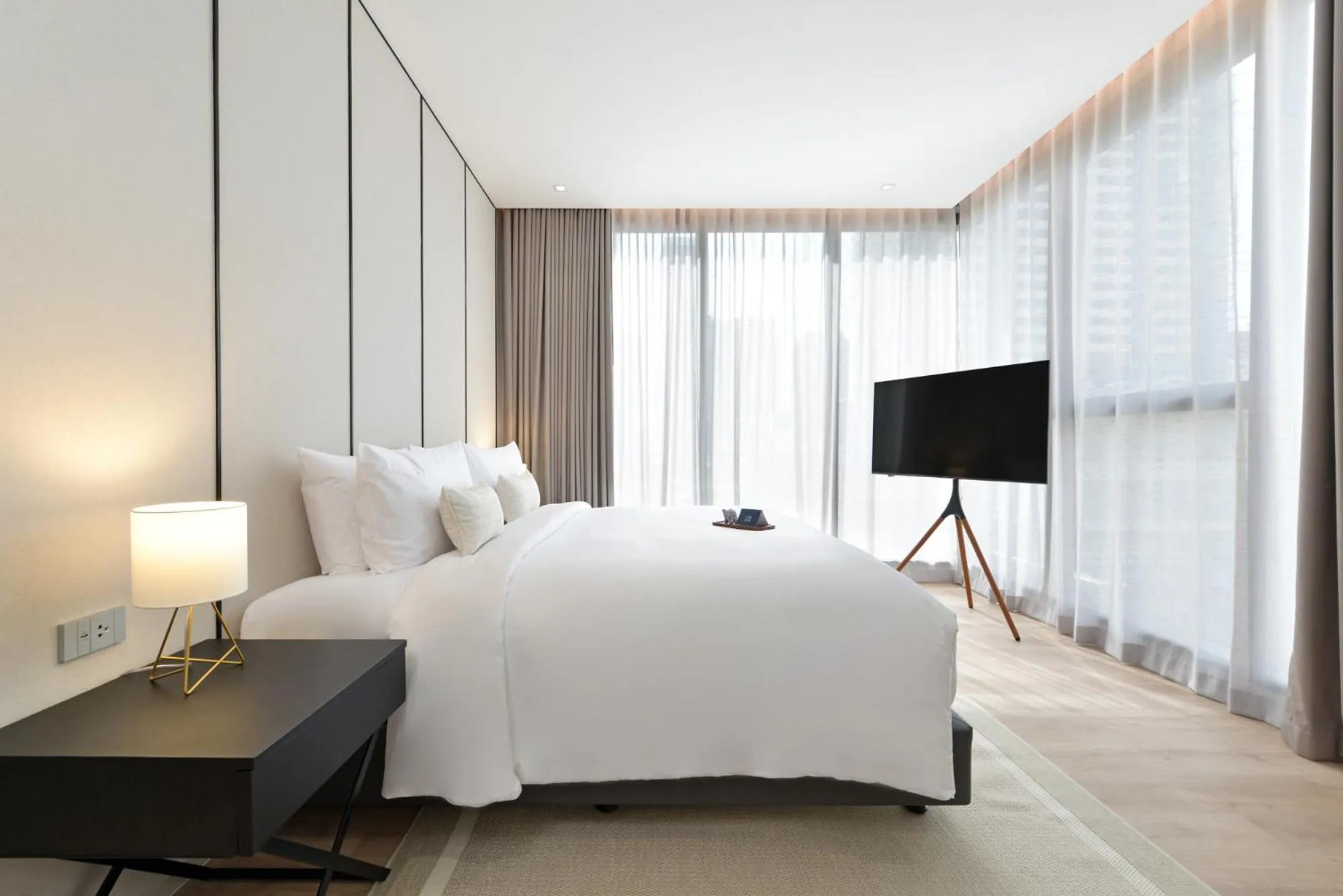 Bed in GM Estate Hotel and Executive Apartments, Bangkok Sukhumvit 20