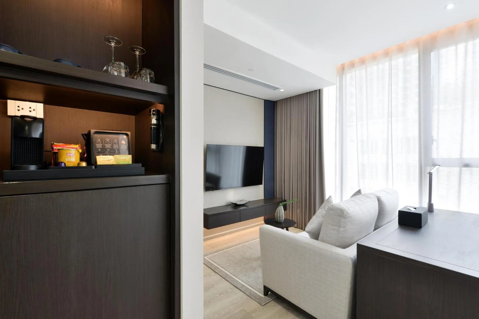 TV and multimedia in GM Estate Hotel and Executive Apartments, Bangkok Sukhumvit 20