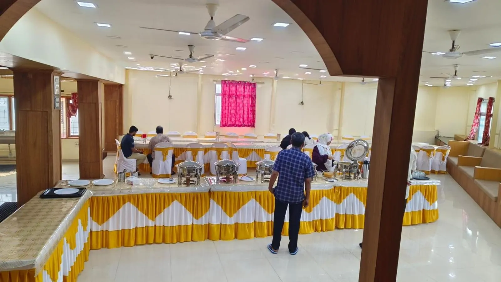 Breakfast in Hotel Safra