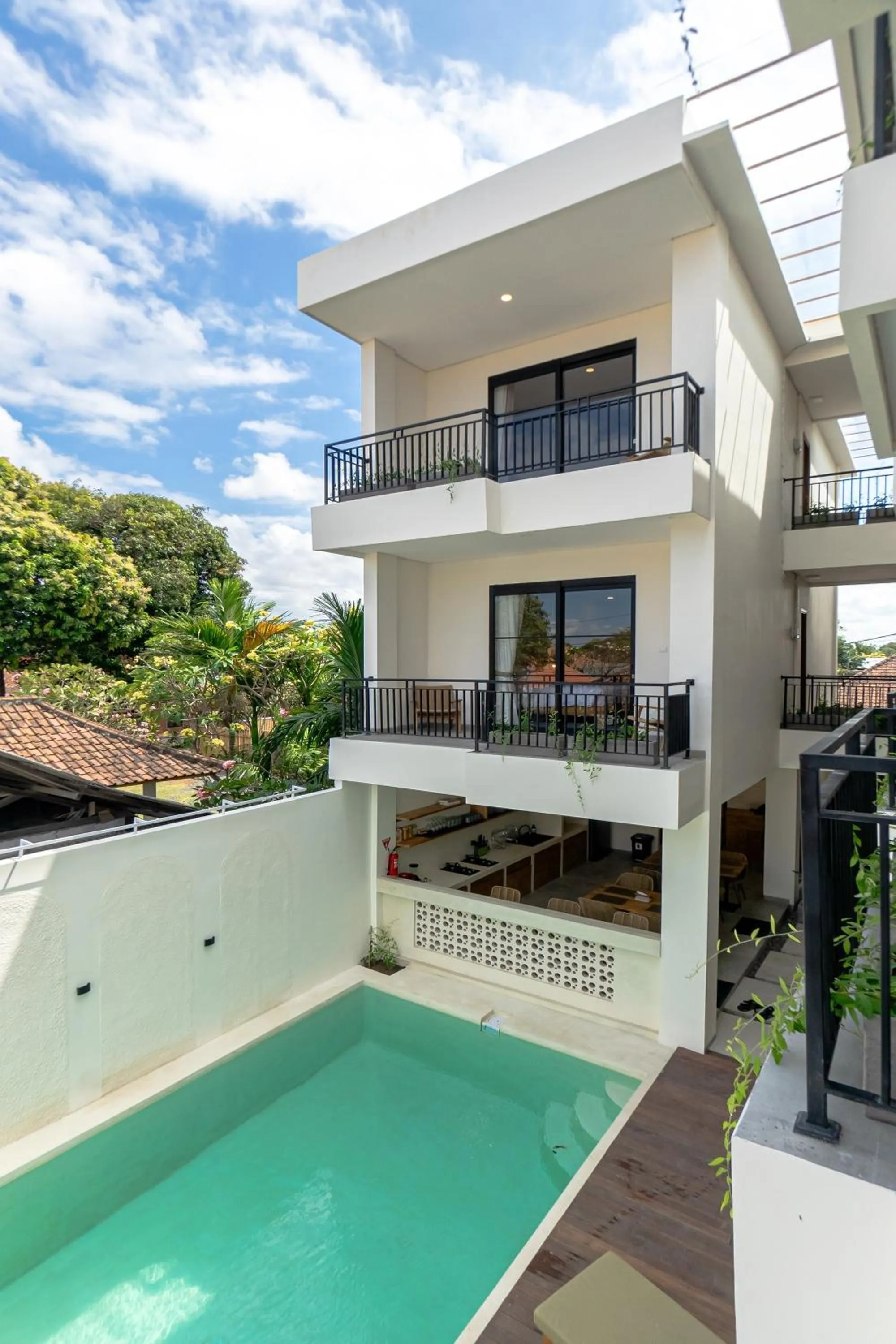 Property building in Kelaya Guesthouse