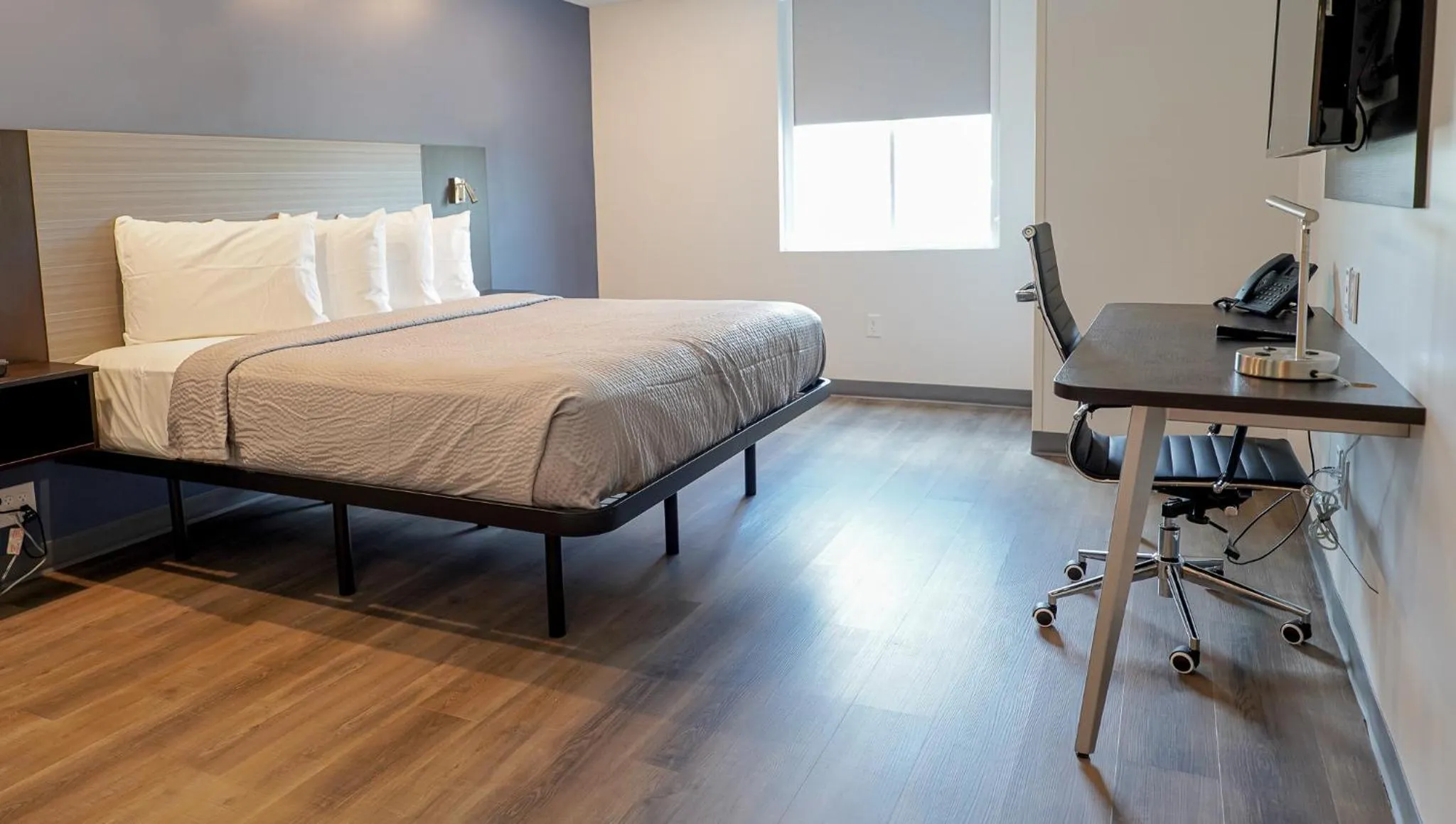 Bedroom, Bed in stayAPT Suites Lebanon-Nashville Area