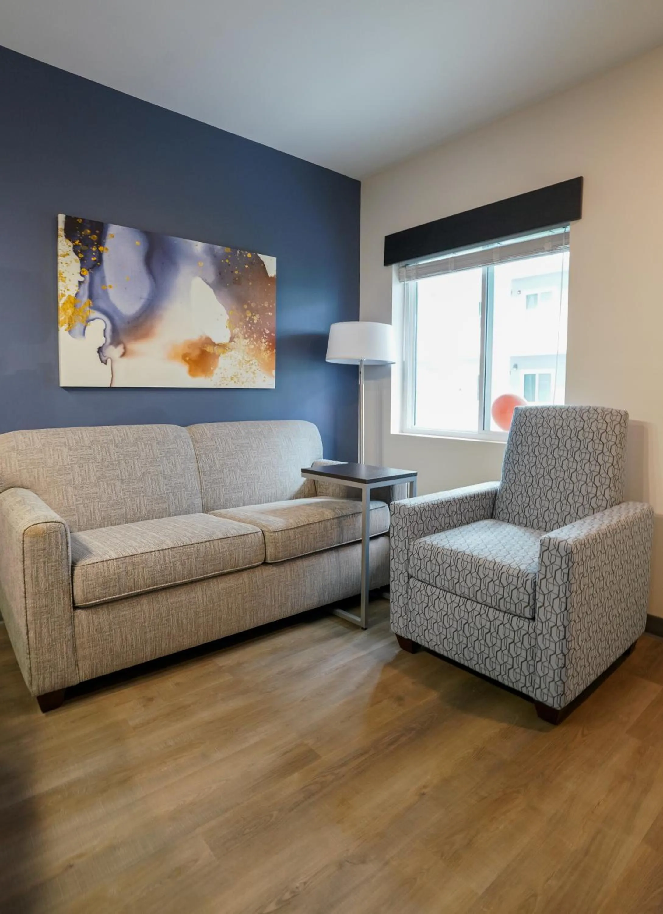 Living room in stayAPT Suites Lebanon-Nashville Area