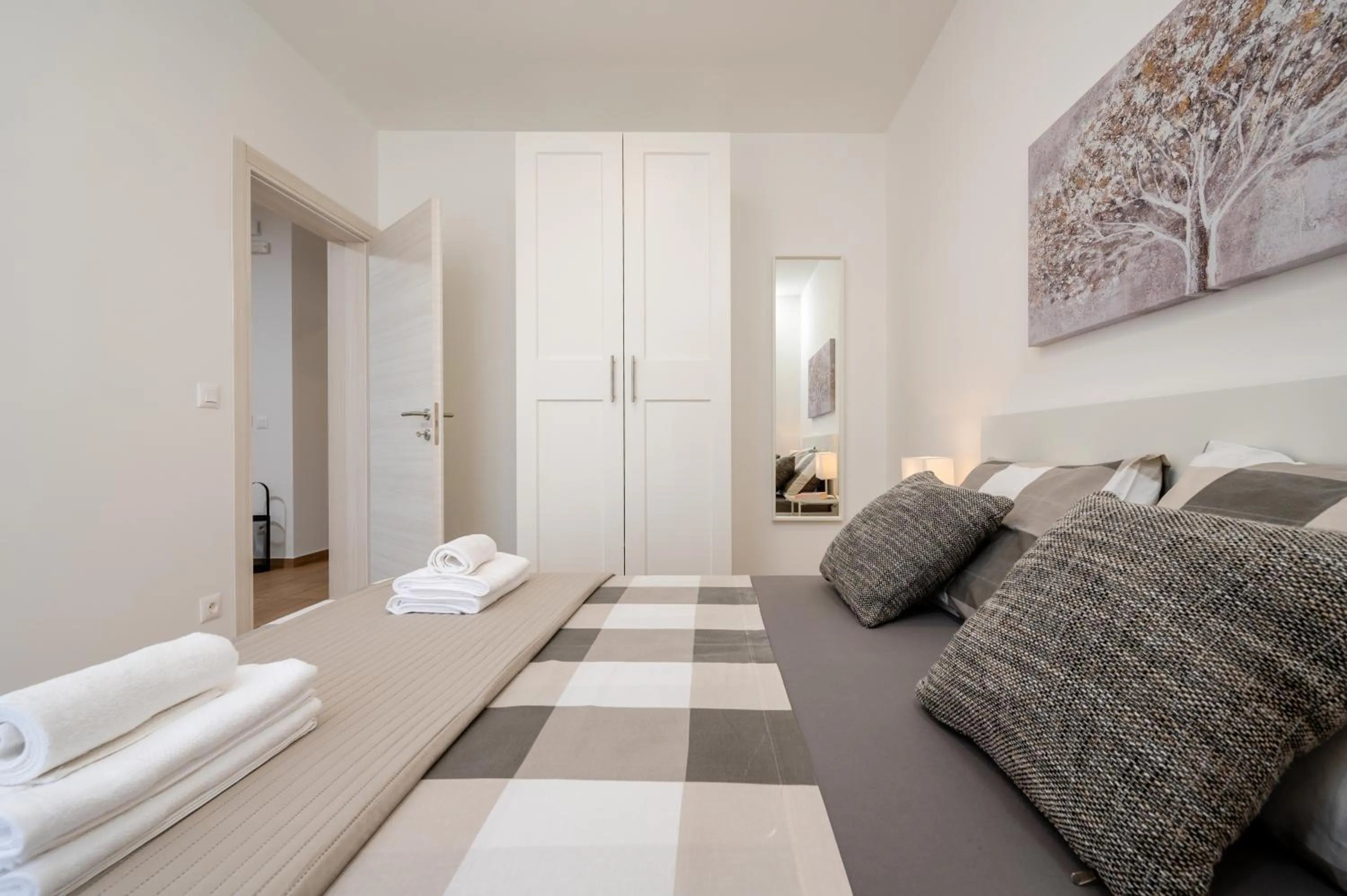 Bed in Apartment SarAna Trogir