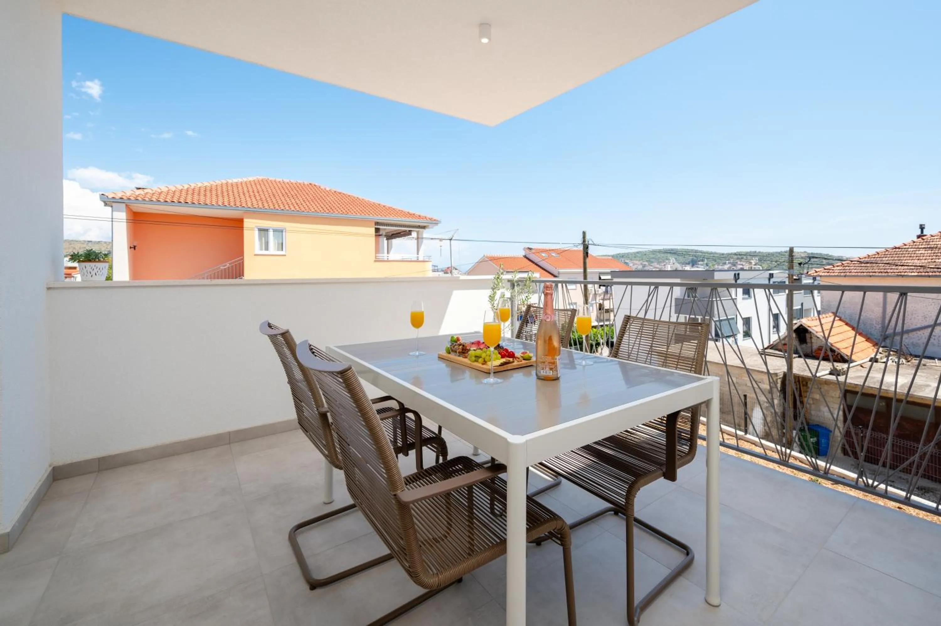 Day in Apartment SarAna Trogir