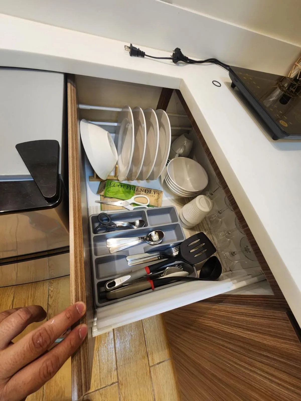 Nordic Rsquare Manila - with Pool Access