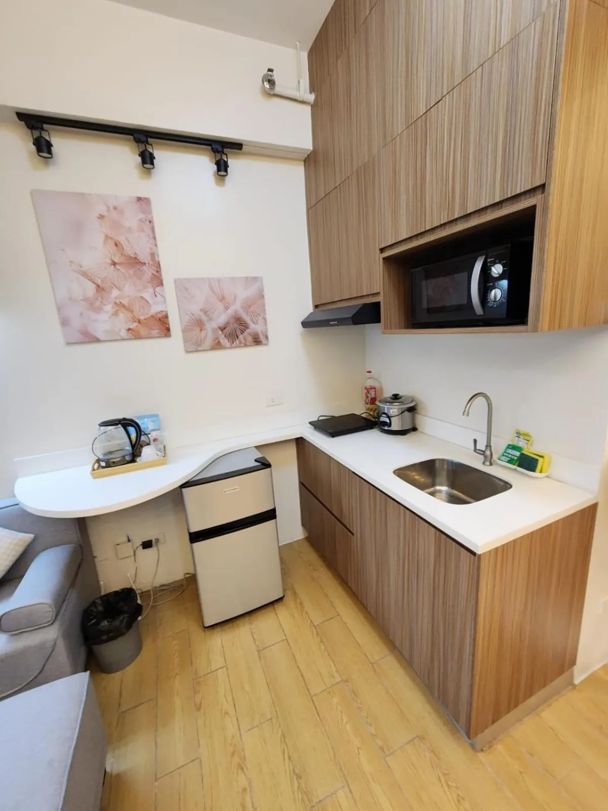 Nordic Rsquare Manila - with Pool Access