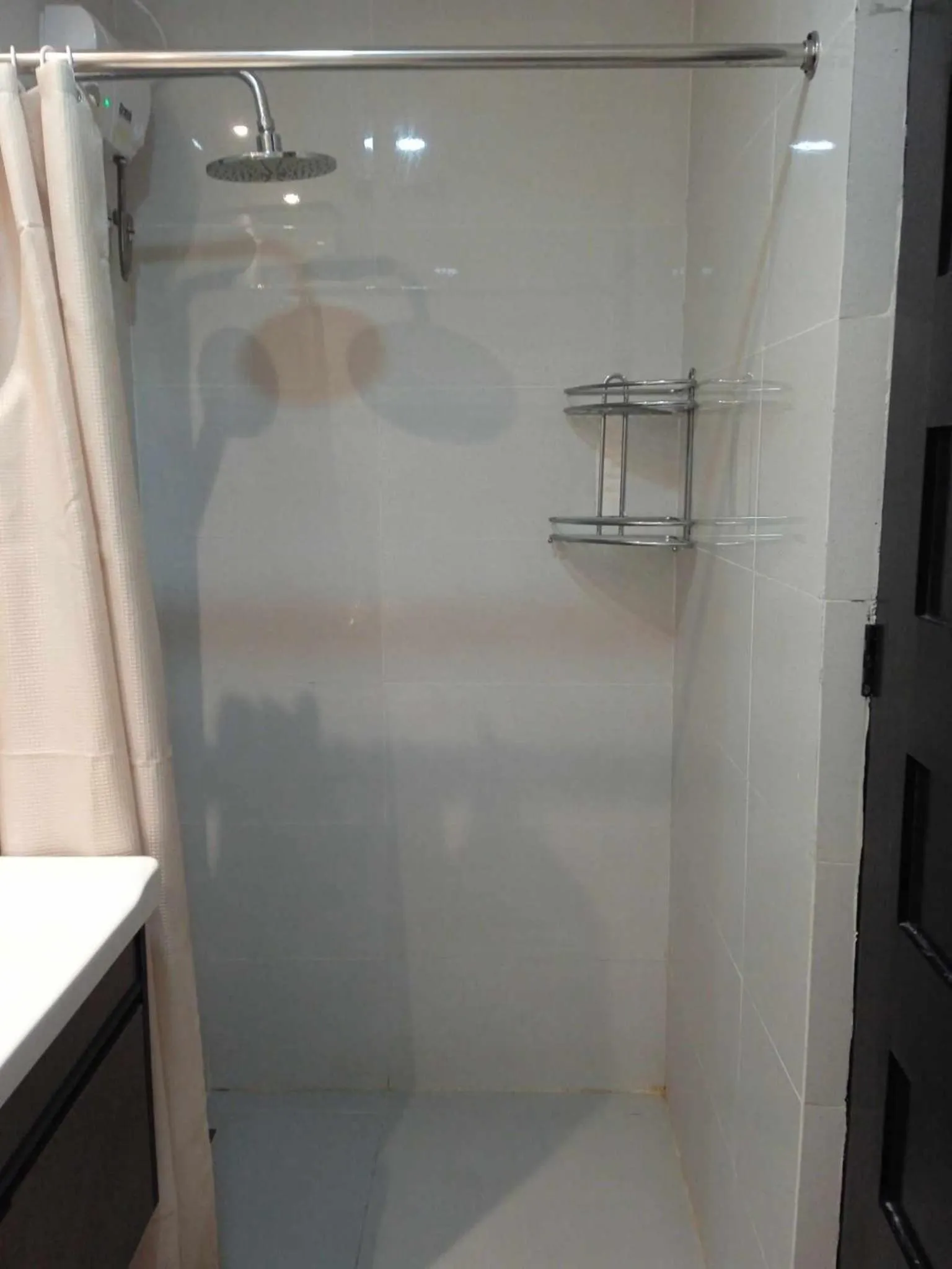 Nordic Rsquare Manila - with Pool Access