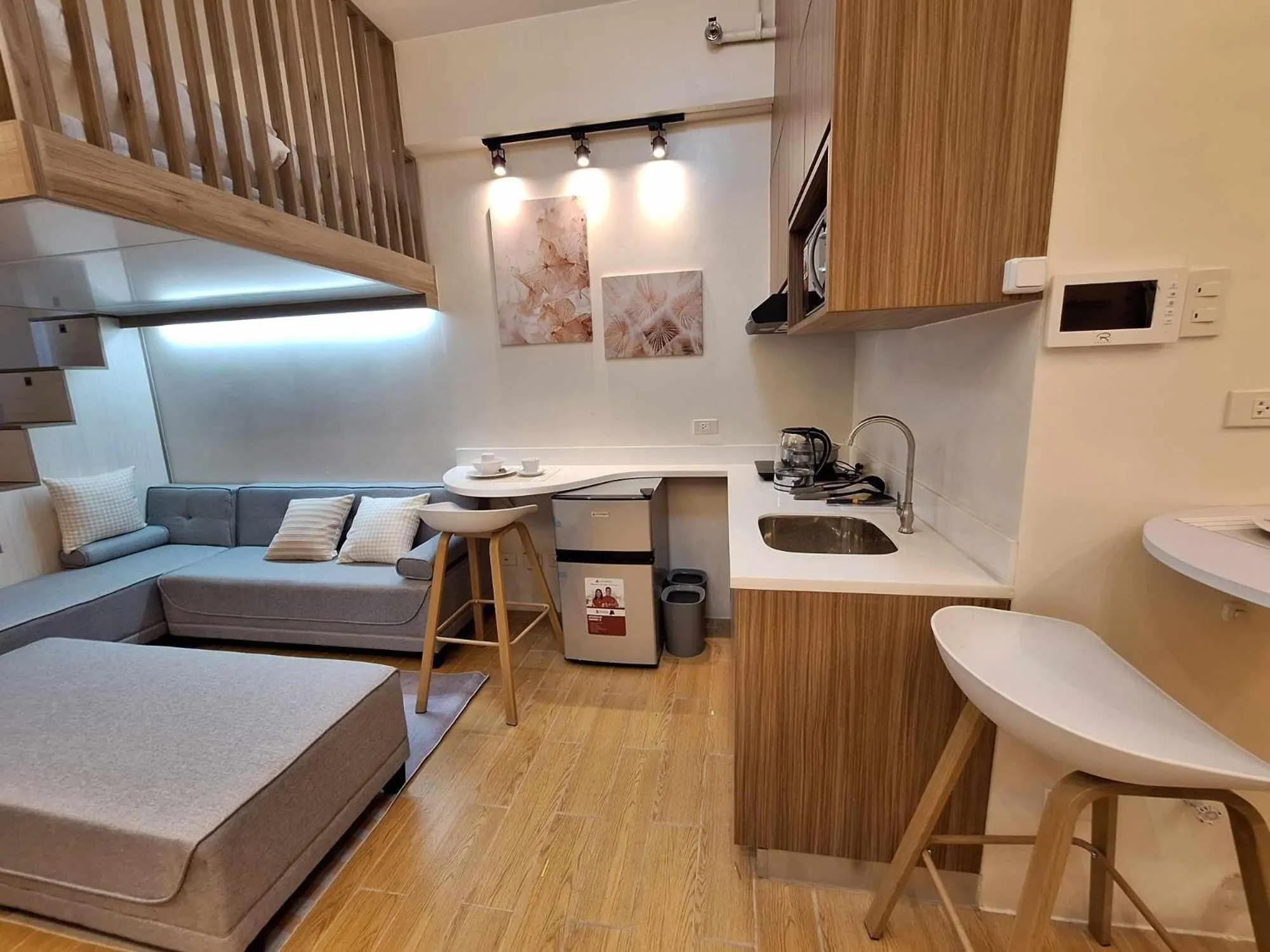 Nordic Rsquare Manila - with Pool Access