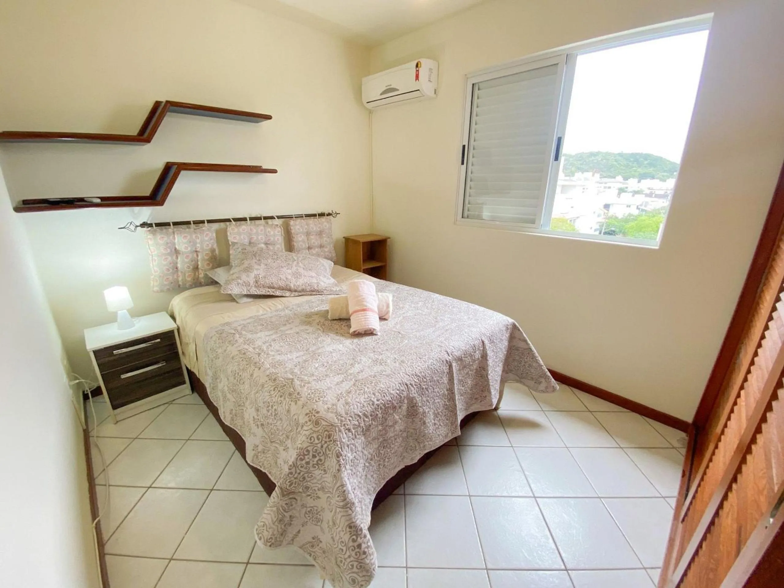 Bed in Custo Beneficio a 300m da Praia de Jurere