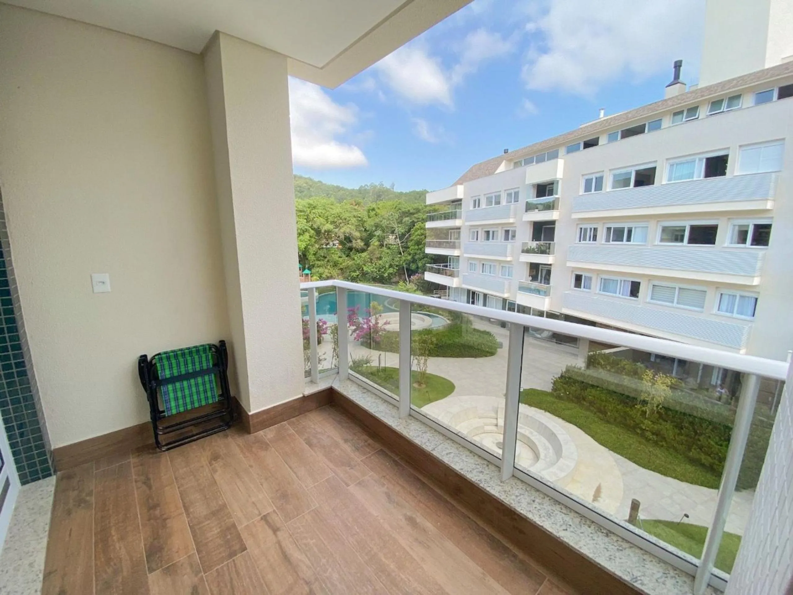 Novíssimo Jurere Com Linda Área de Lazer