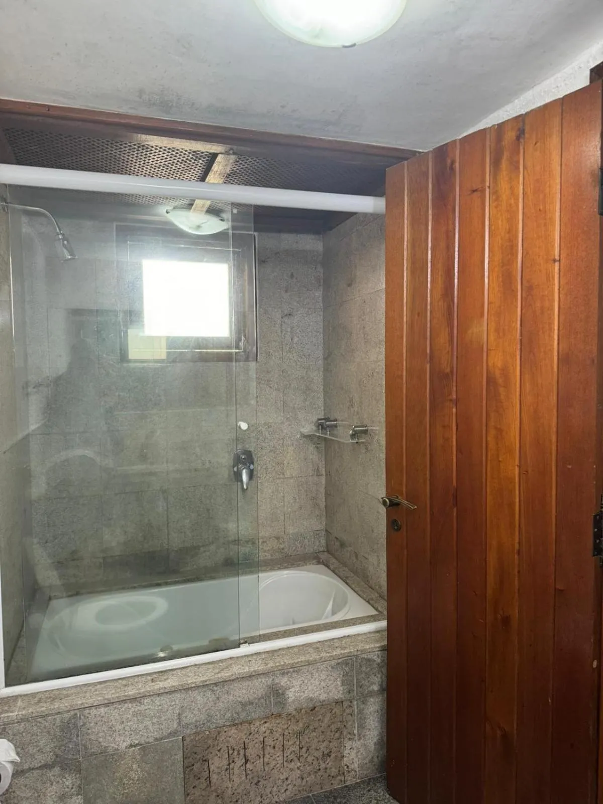 Bathroom in Hotel Colinas de Petropolis