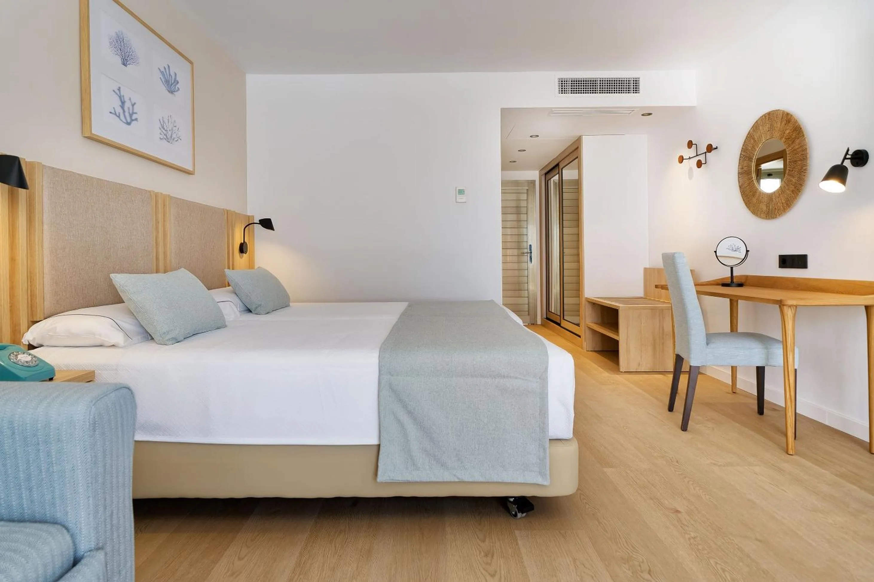 Guests, Bed in Hotel Las Costas