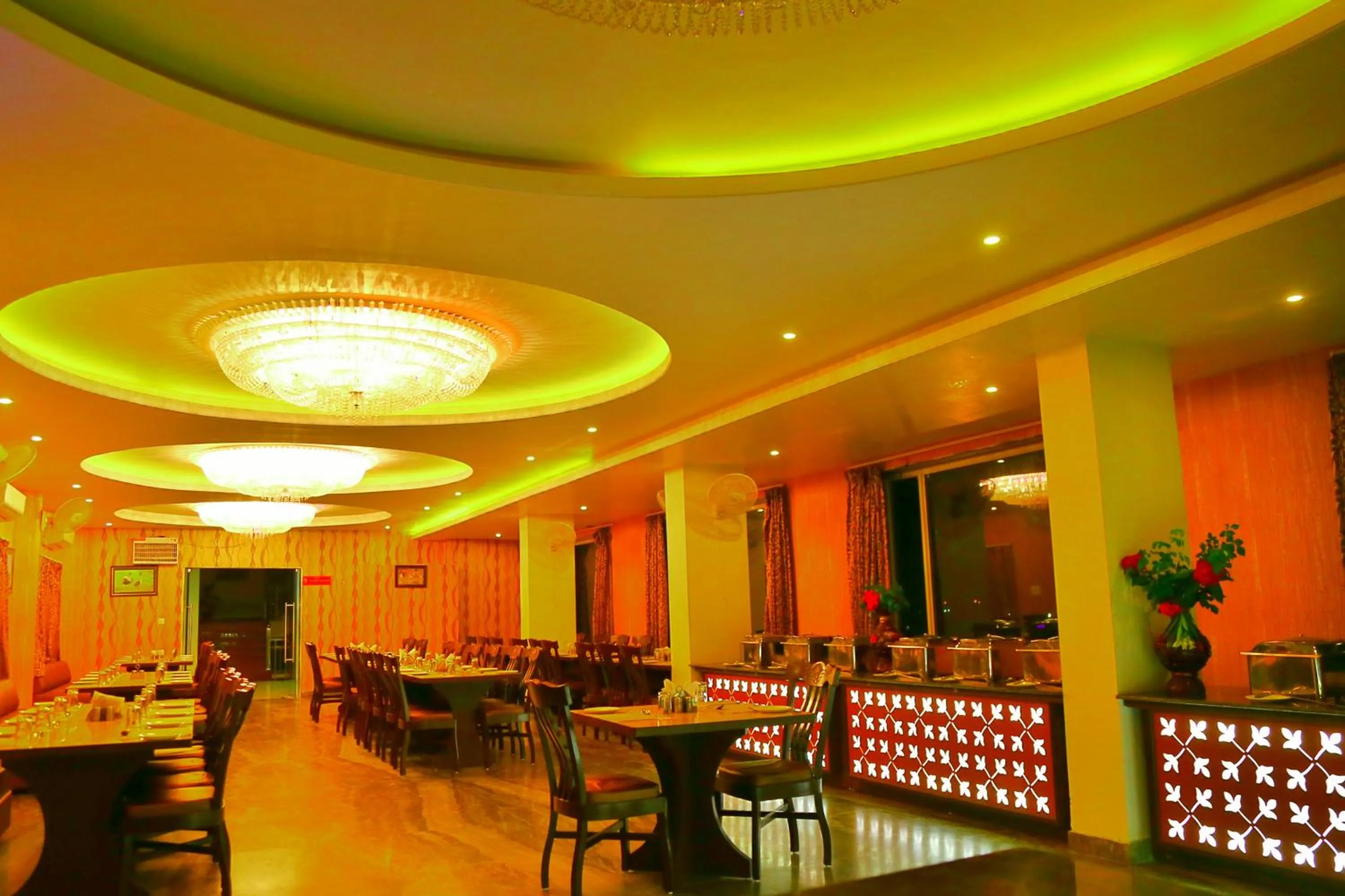 Restaurant/places to eat in Rubystone Shiv Vilas Palace