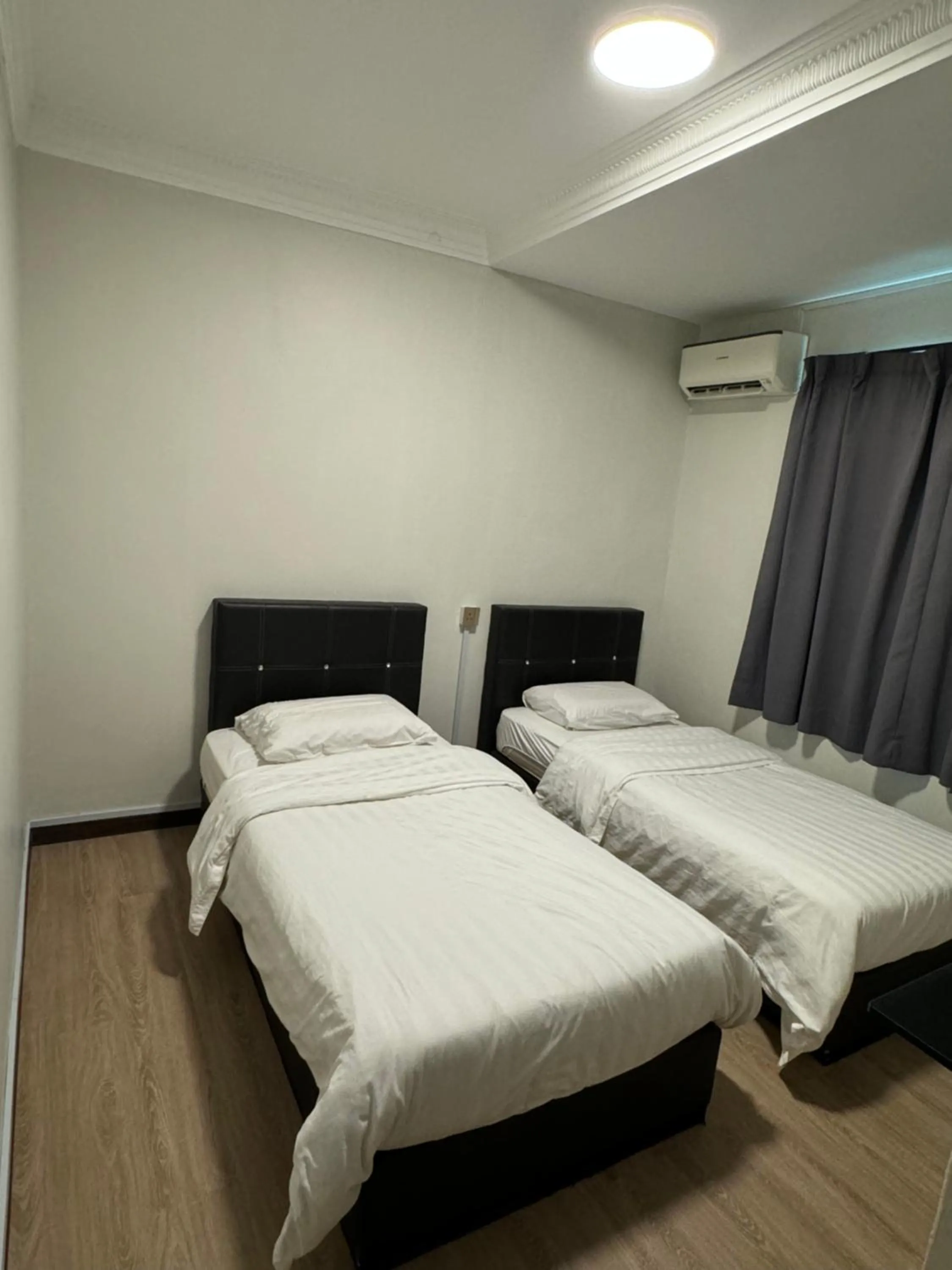 Bedroom, Bed in 69 Hotel