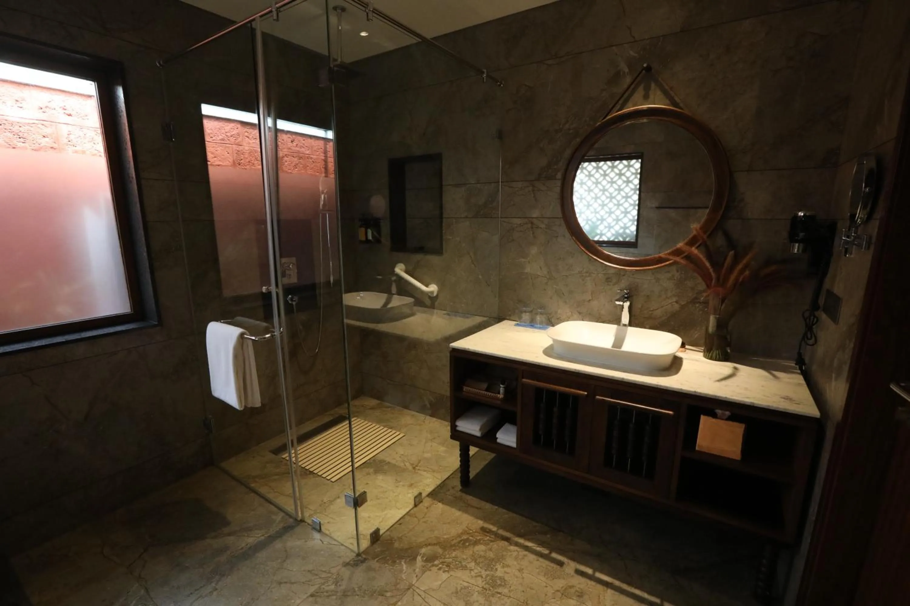 Shower in Gateway Bekal