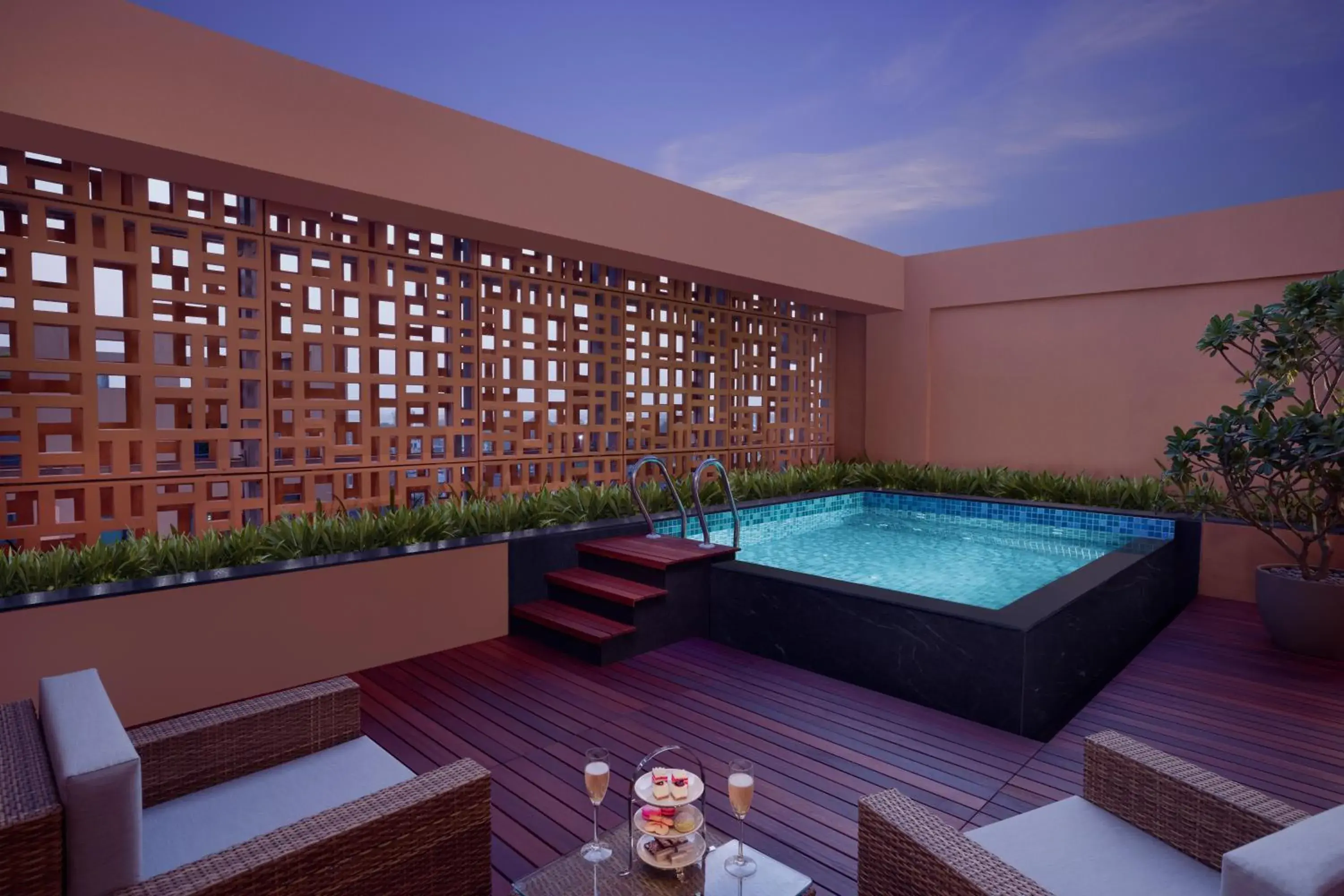 Grand Luxury Room King Bed with Jacuzzi - single occupancy in Taj City Centre, Patna Grand Luxury Room King Bed with Jacuzzi - single occupancy in Taj City Centre, Patna