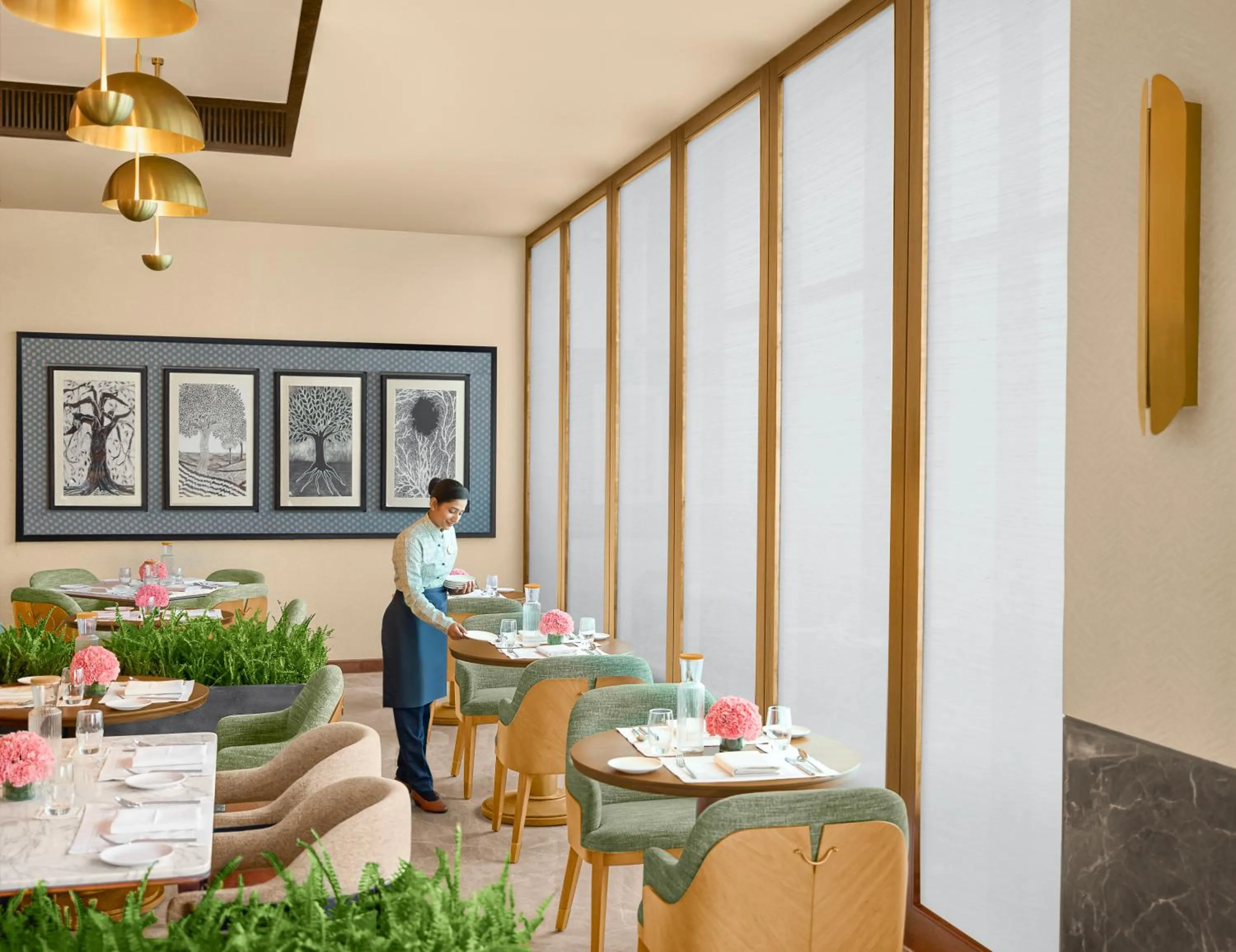 Restaurant/places to eat in Taj City Centre, Patna