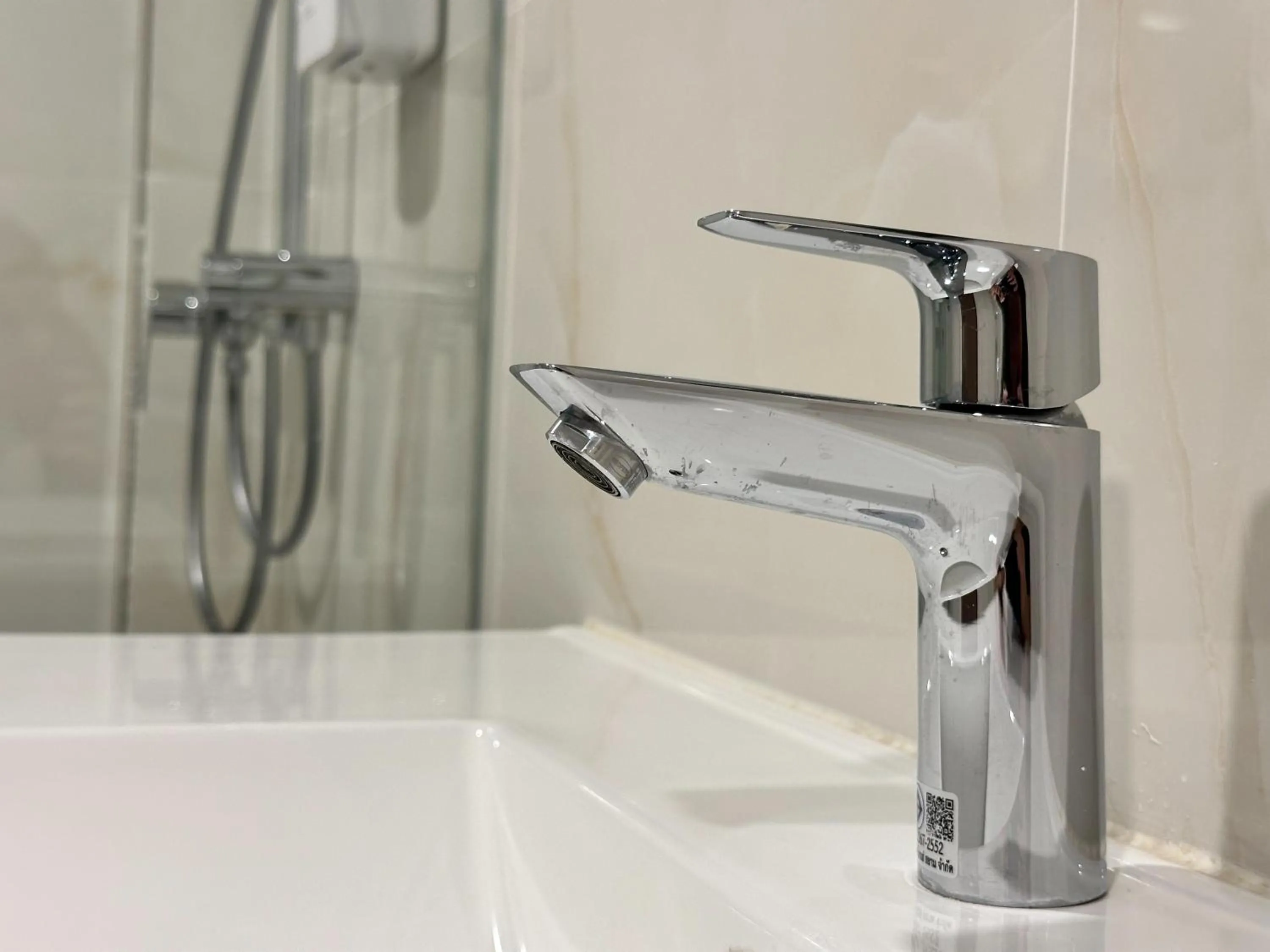 Bathroom in Winston Hotel