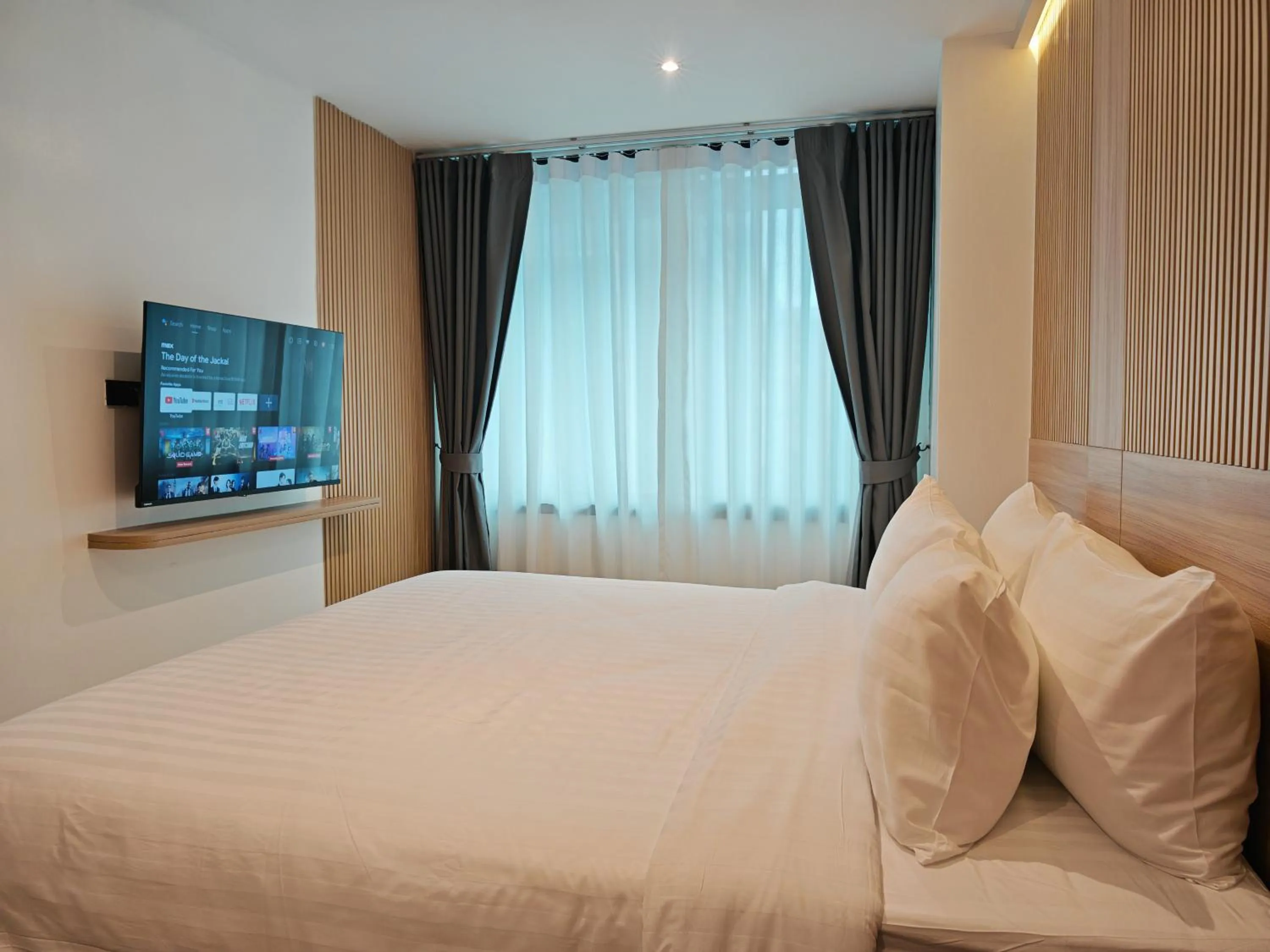 Bed in Winston Hotel