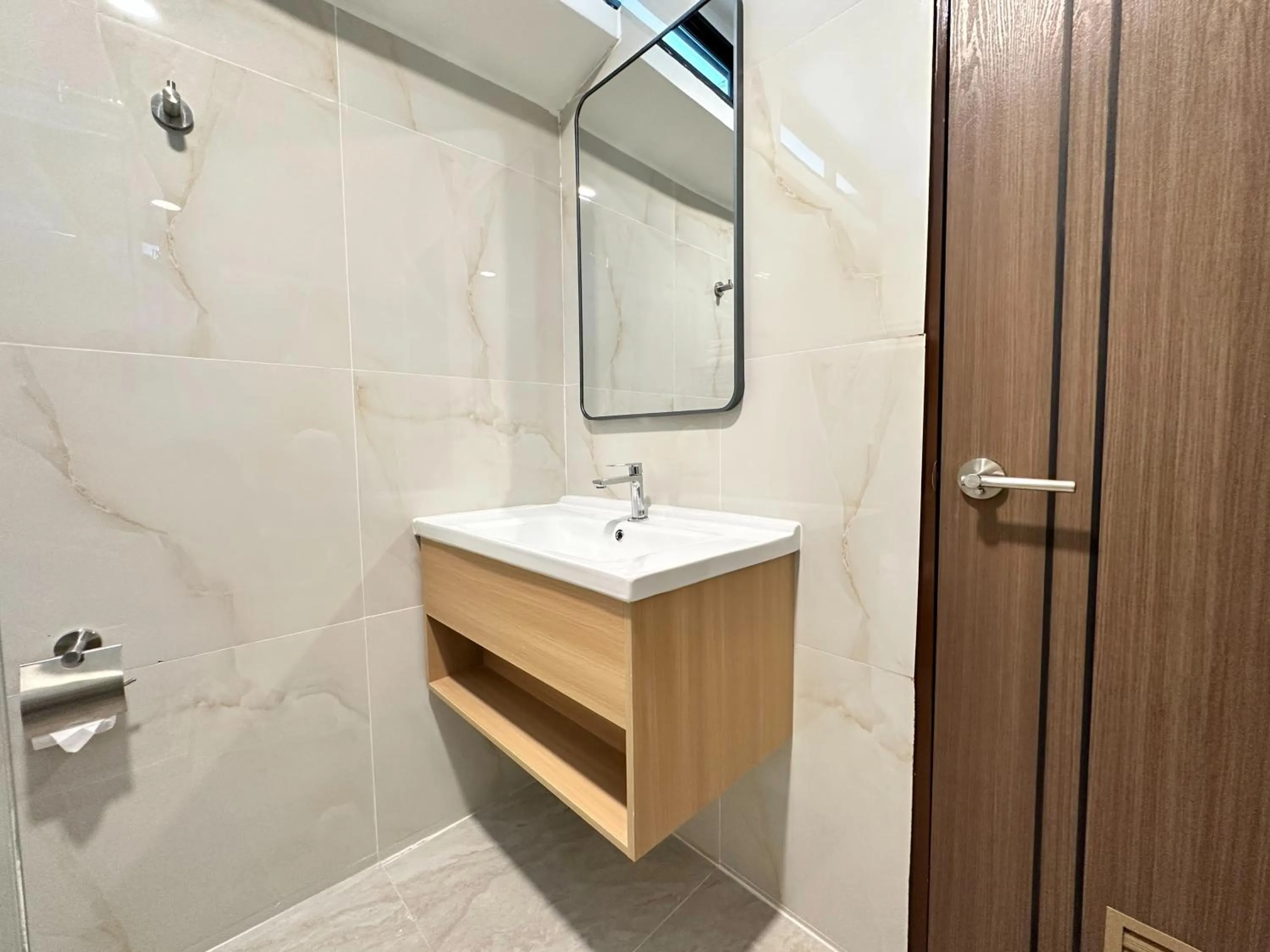 Bathroom in Winston Hotel