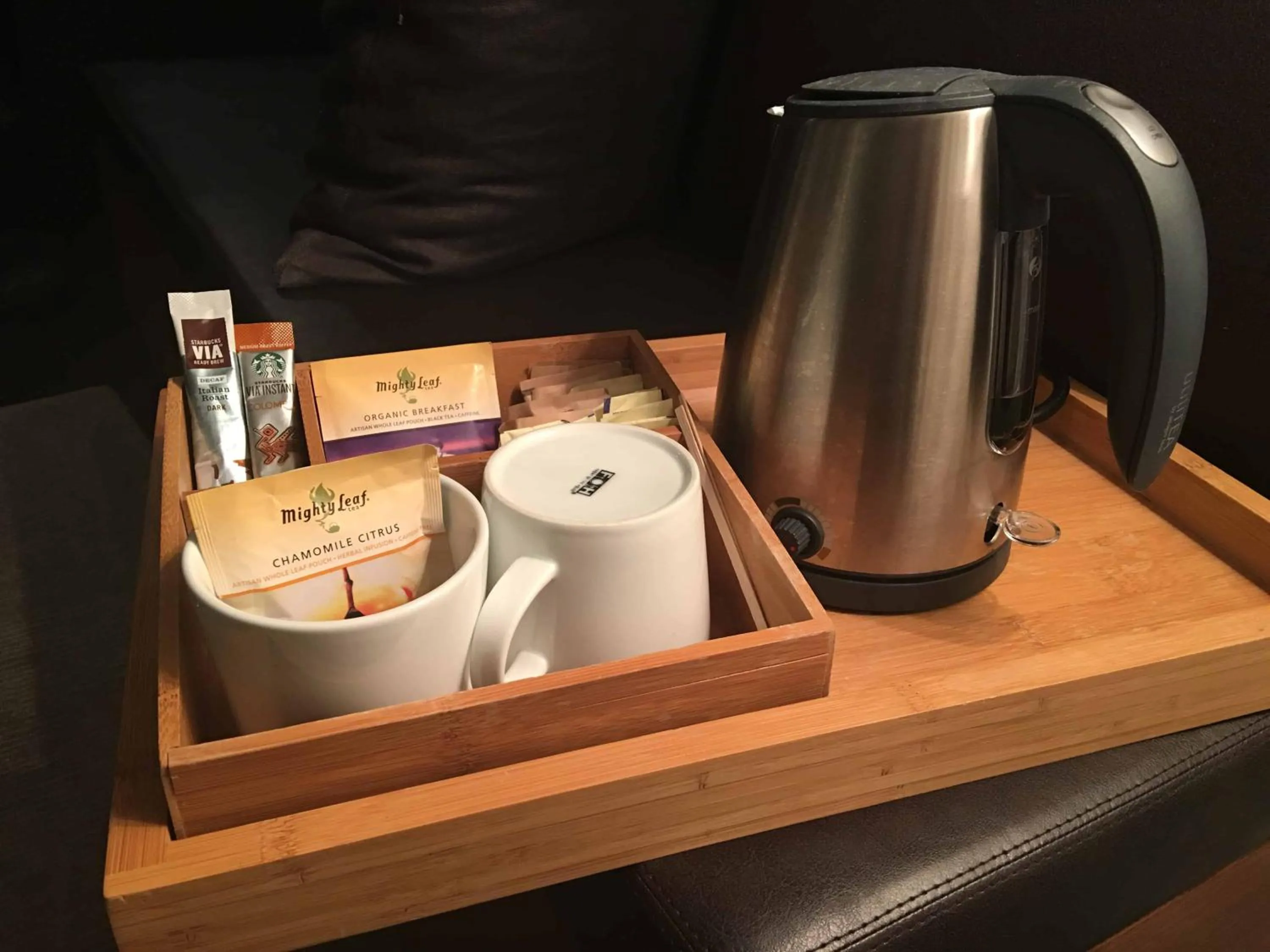 Coffee/tea facilities in Rose Garden International Hotel