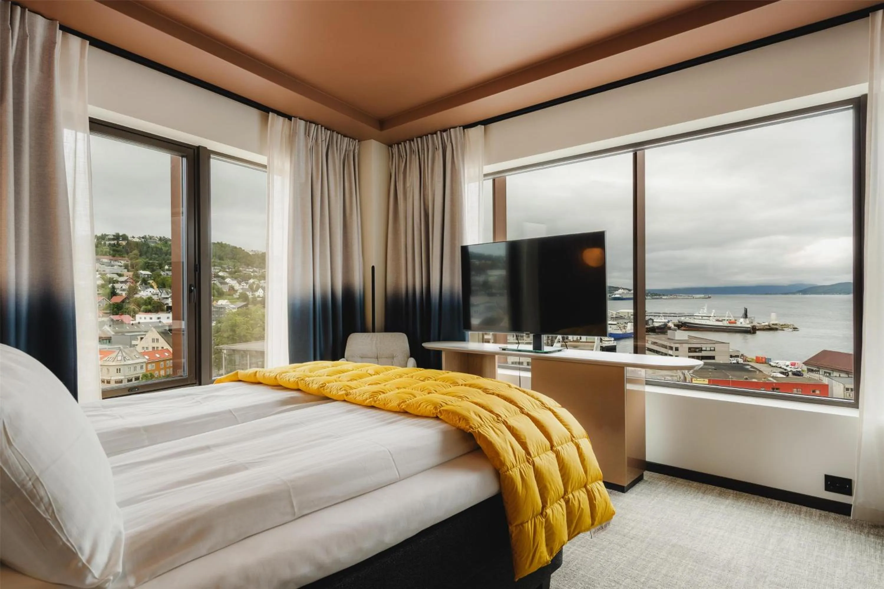 Bedroom, Bed in The Dock 69 39 by Scandic