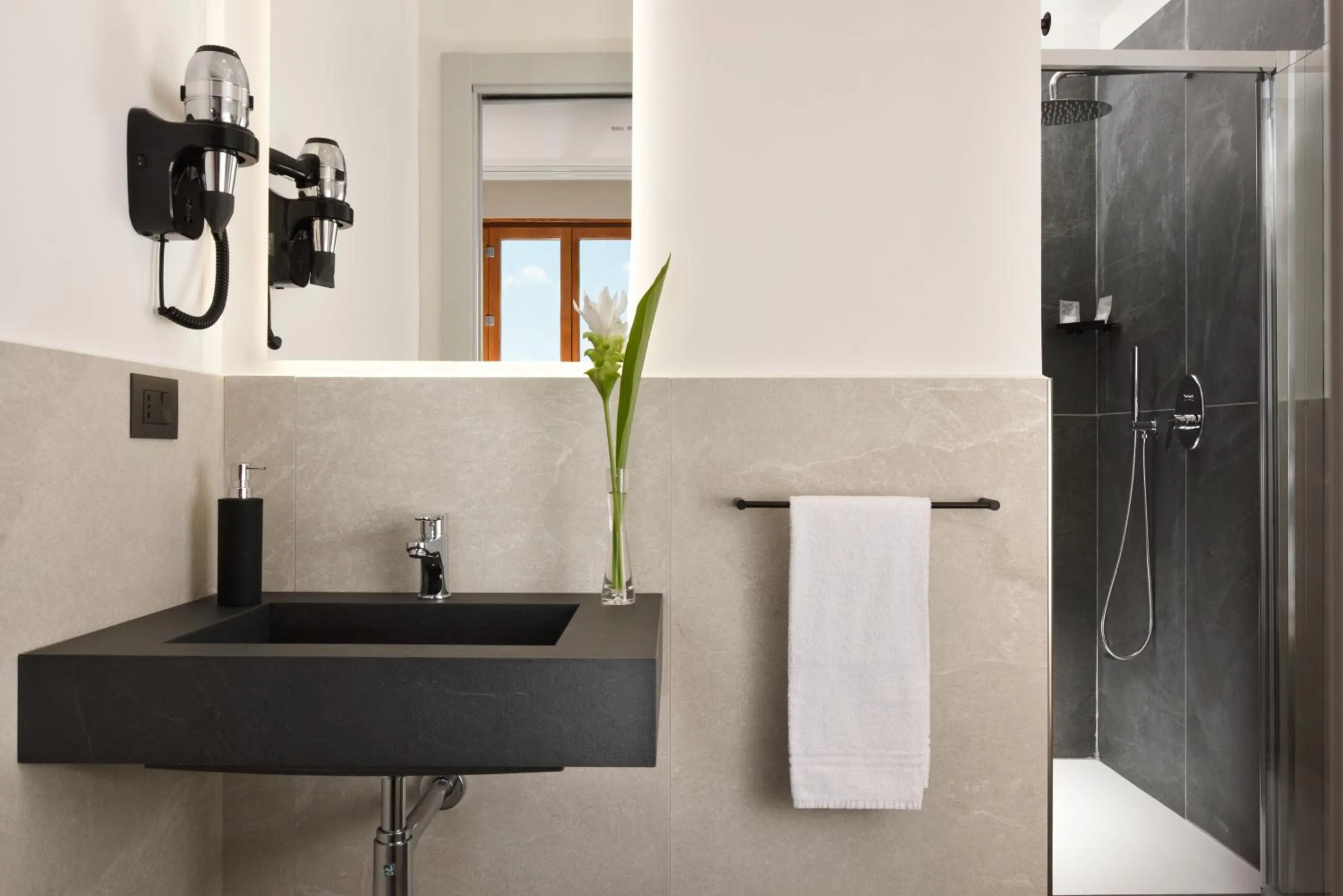 Shower in Essence Hotel