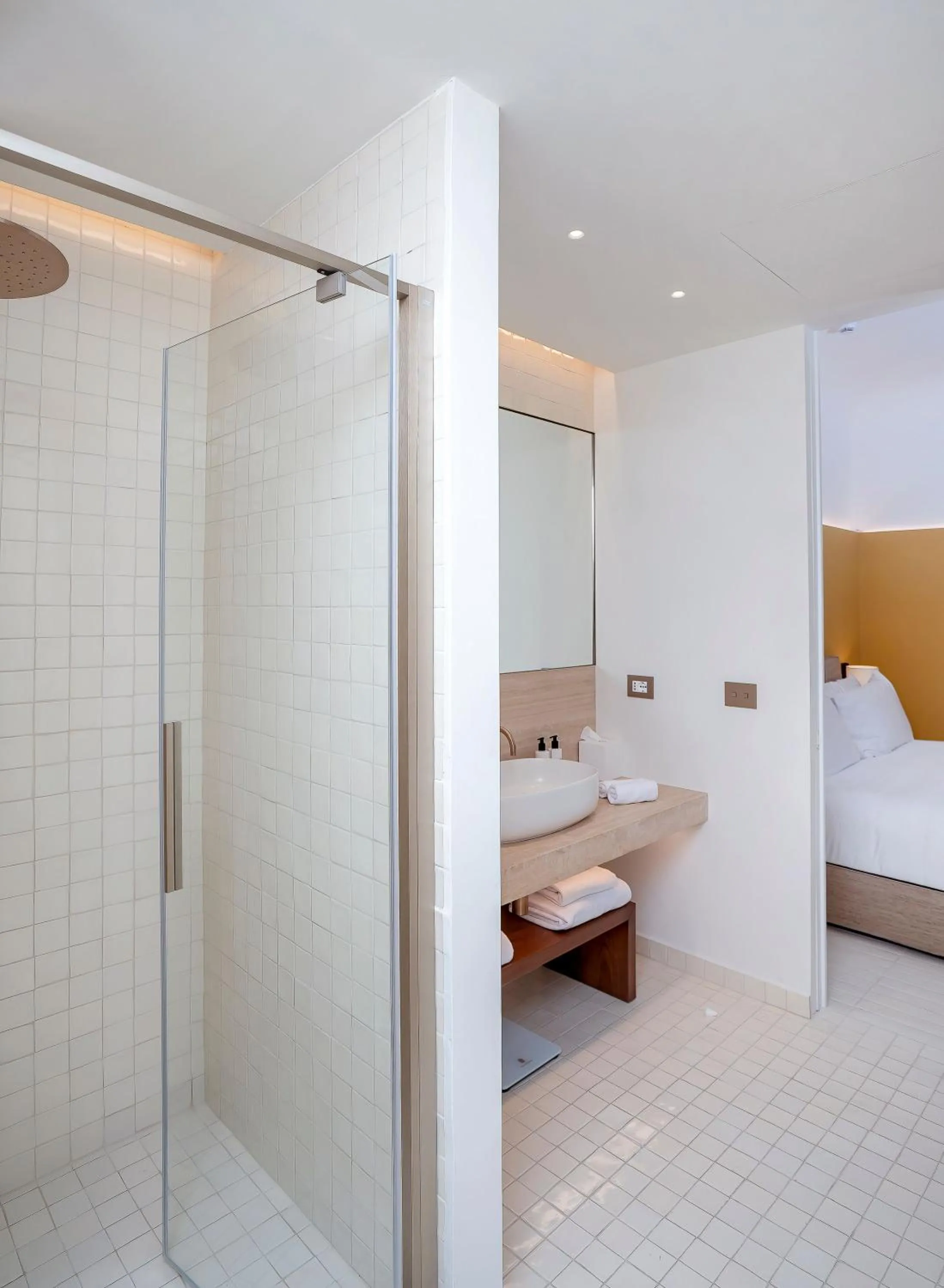 Shower, Bed in Villa Certosa Boutique Hotel Capri