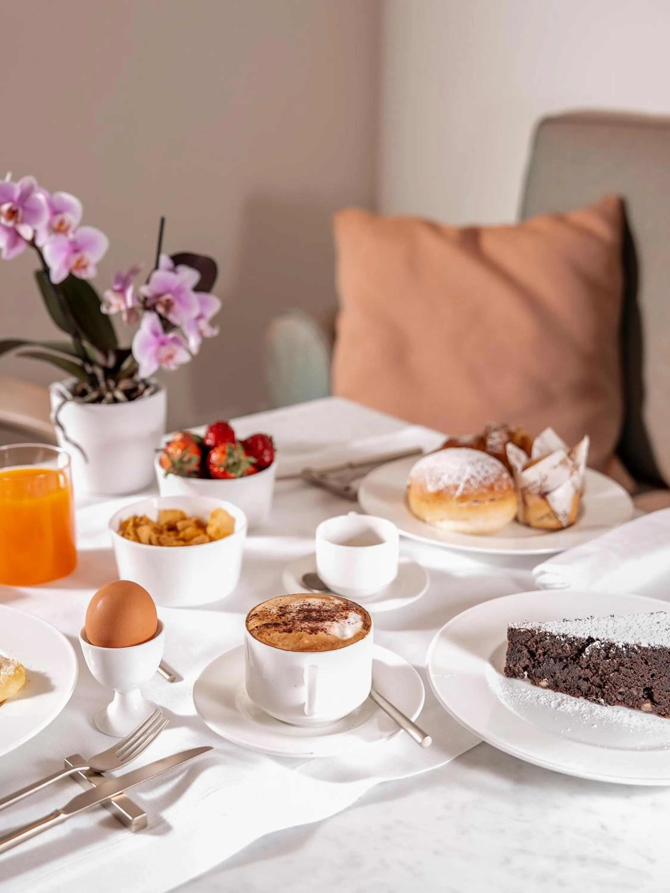 Breakfast in Villa Certosa Boutique Hotel Capri