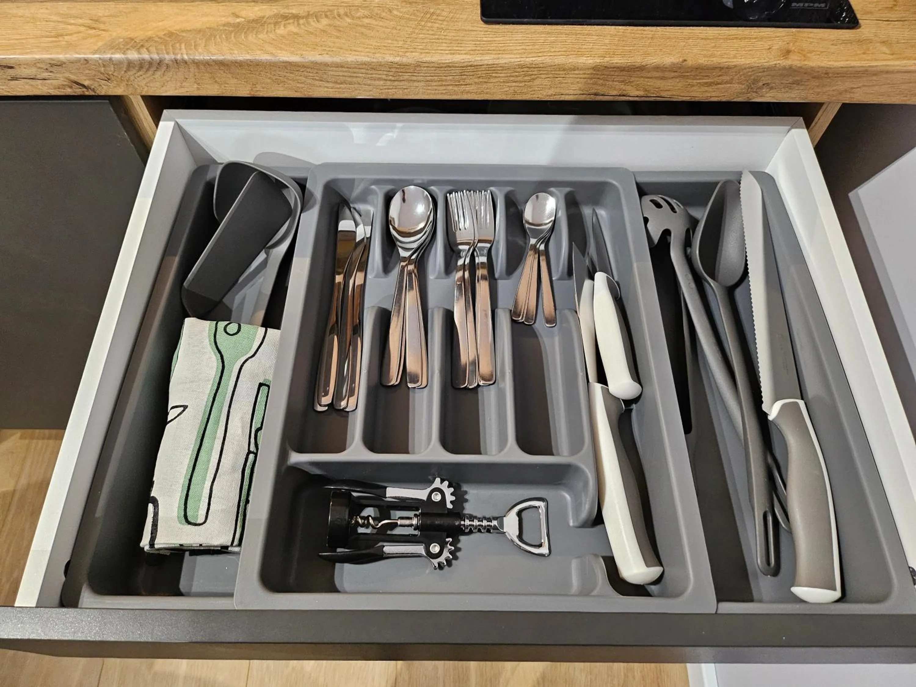 Kitchen or kitchenette in Aparthotel Warszawa