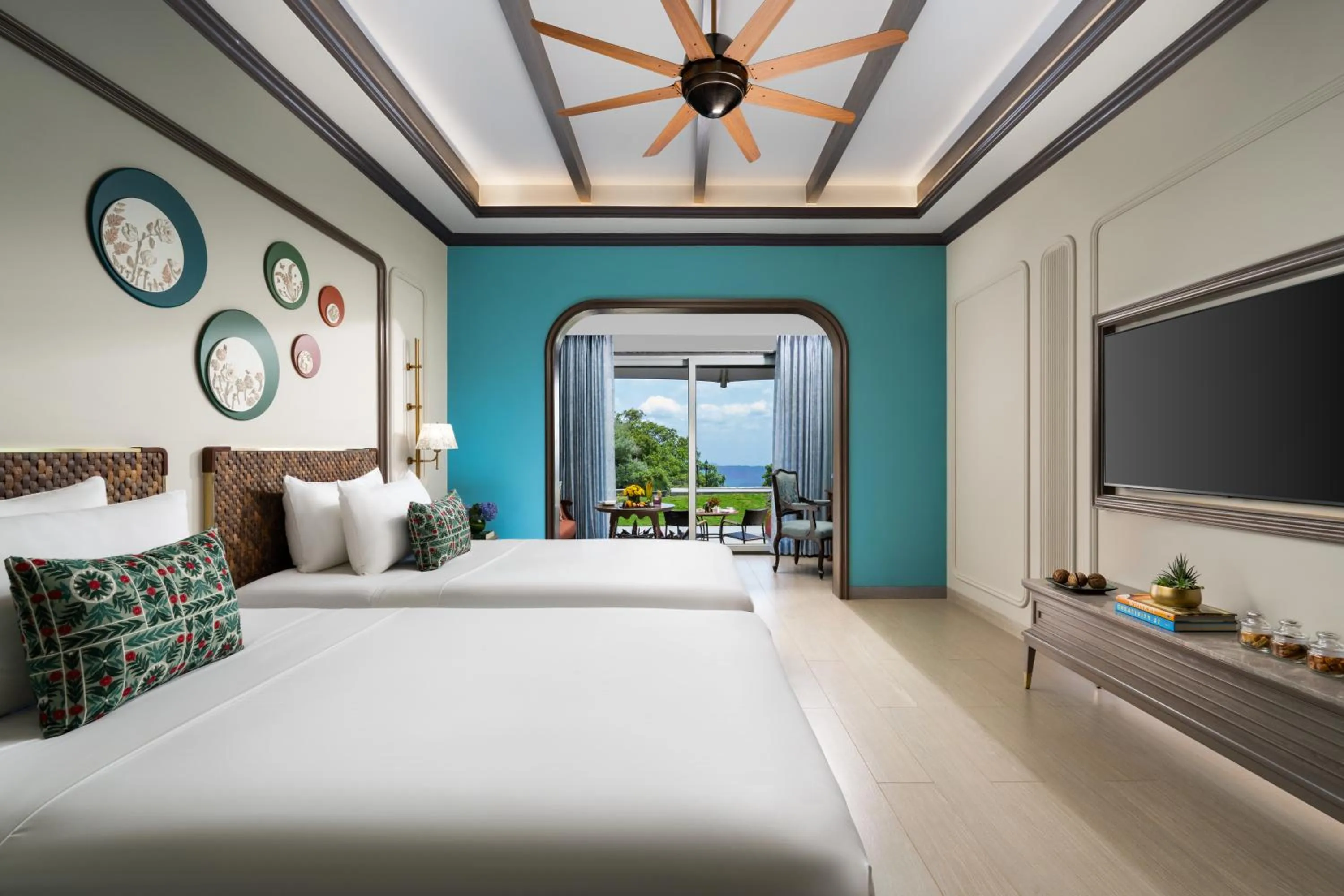 Bed in Fountain, Mahabaleshwar - IHCL SeleQtions