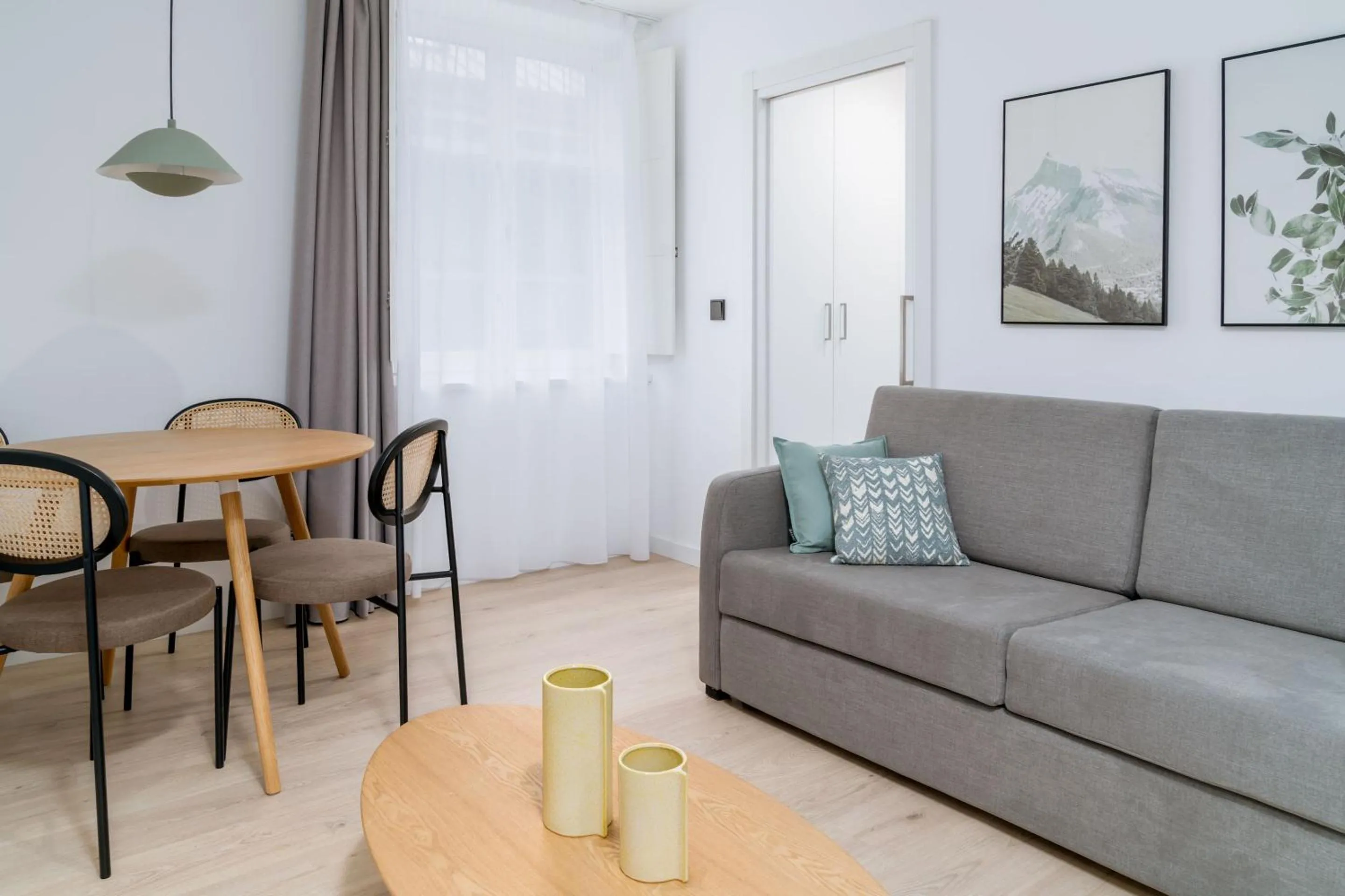 Living room in Limehome Santiago de Compostela